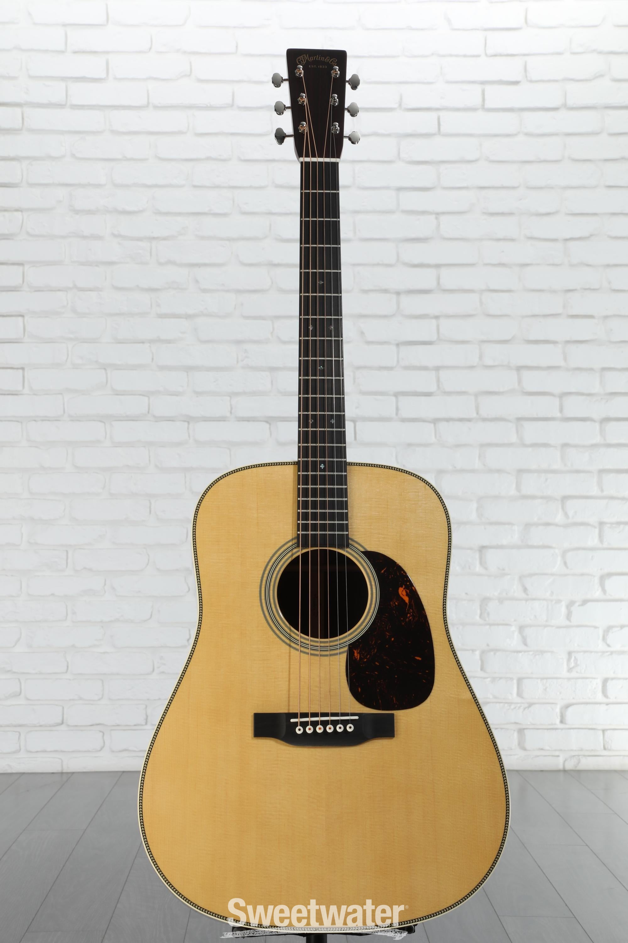 Martin HD-28 Standard Series Acoustic Guitar - Natural with