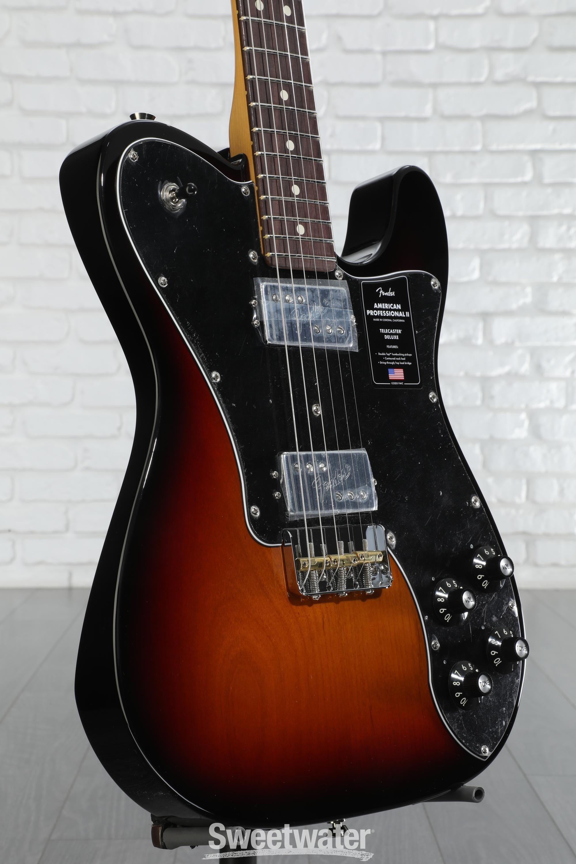 Fender American Professional II Telecaster Deluxe - 3-color