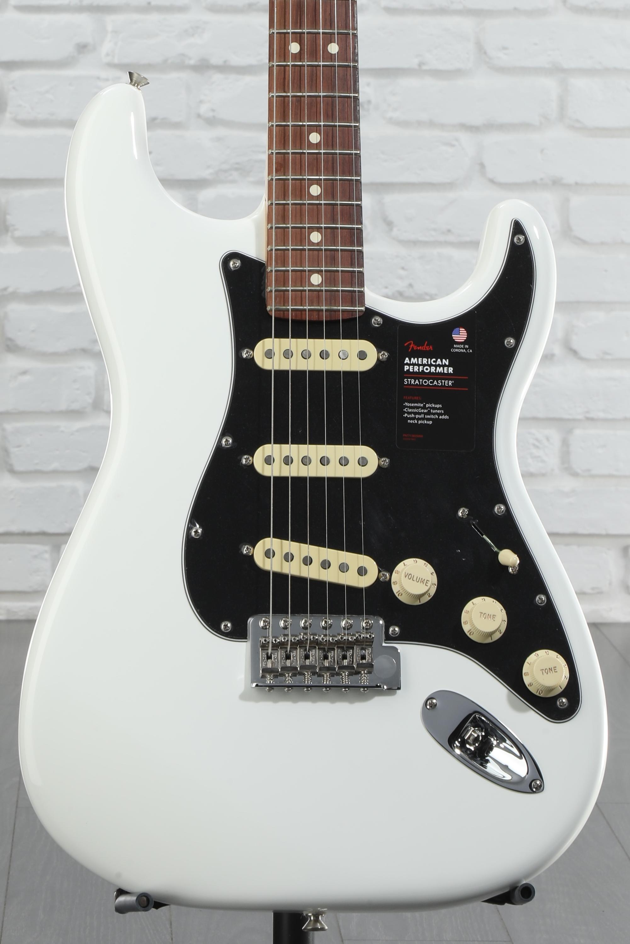 ギター Fender American Performer Stratocaster Amazon.com: Fender American Performer Stratocaster - Arctic