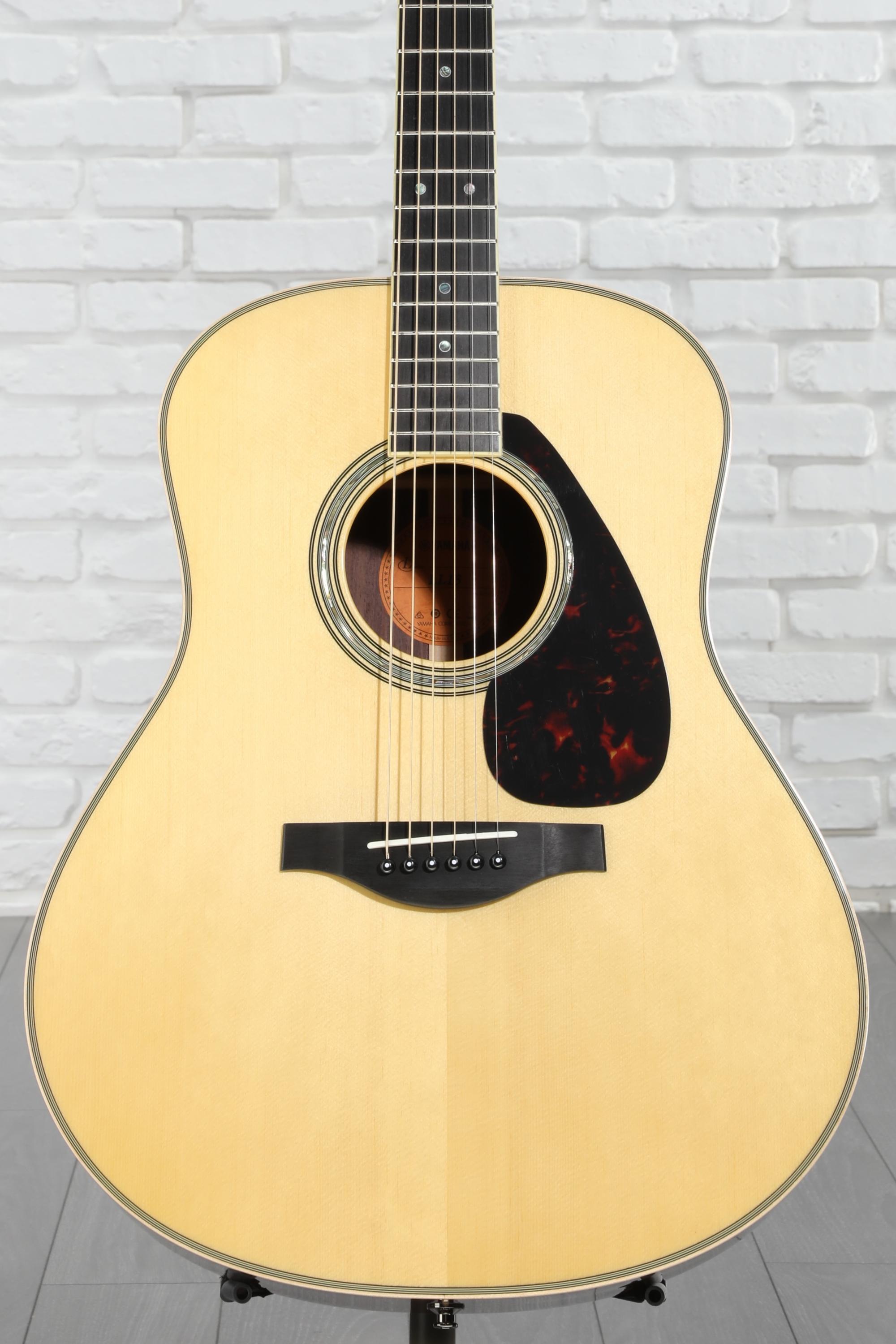 ギター YAMAHA LL16 ARE Yamaha LL16 ARE Original Jumbo Acoustic-electric Guitar - Natural