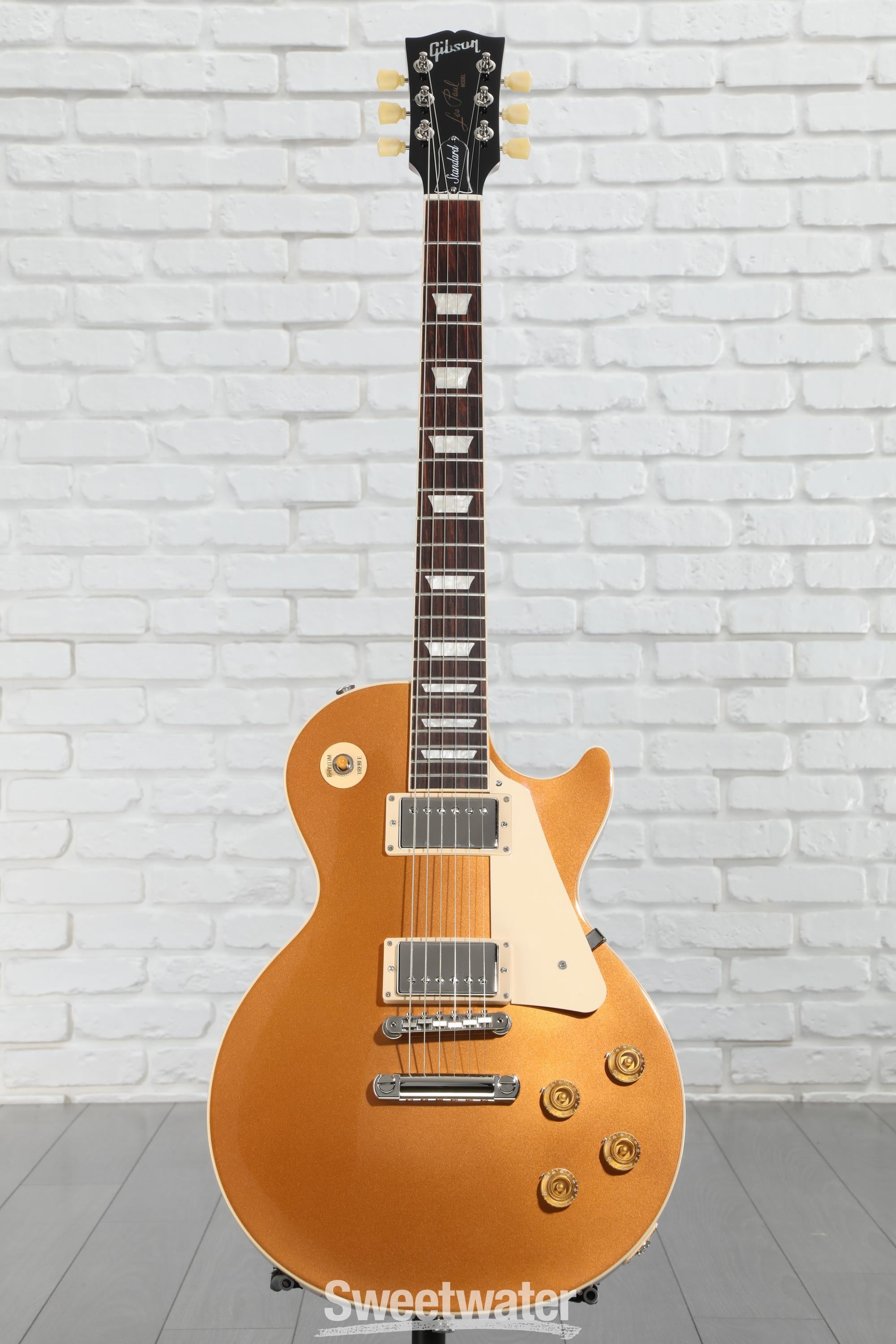 『玲』 Gibson Les Paul Standard 50s GOLDTOP Gibson La Les Paul™ Standard 50s te devuelve a un momento