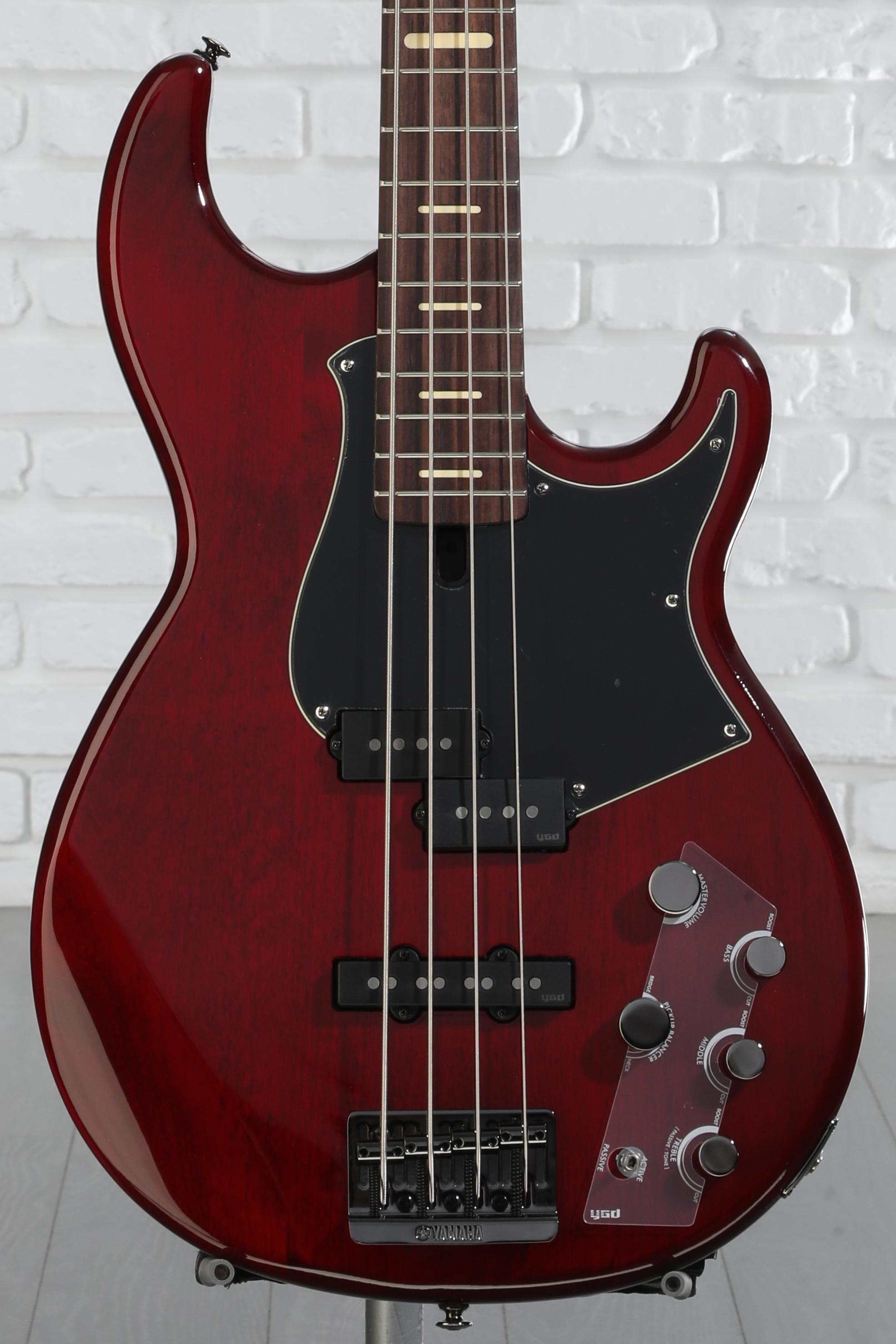 Yamaha BB734A Bass Guitar with Bag
