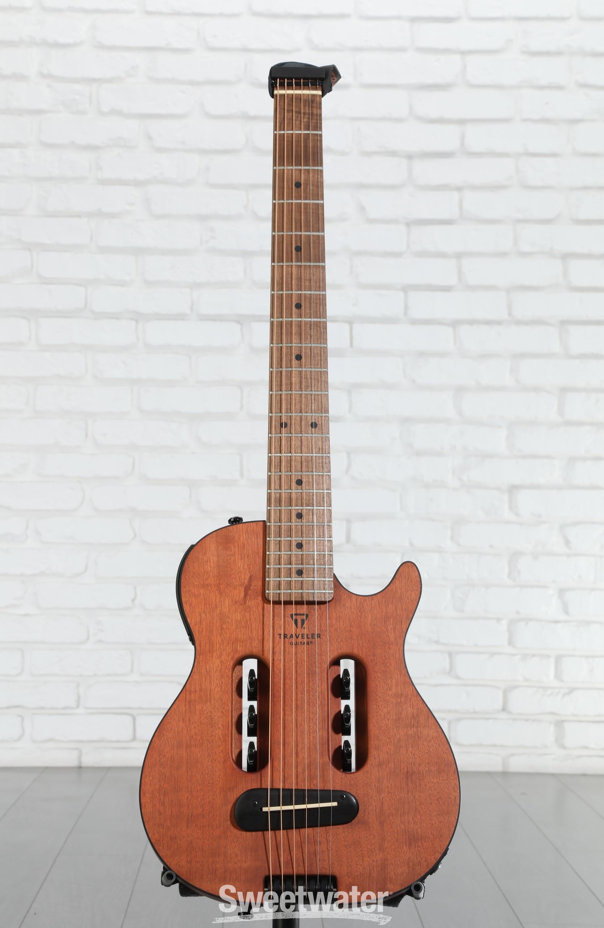 Traveler Guitar Escape Mark III Acoustic-electric Guitar - Natural