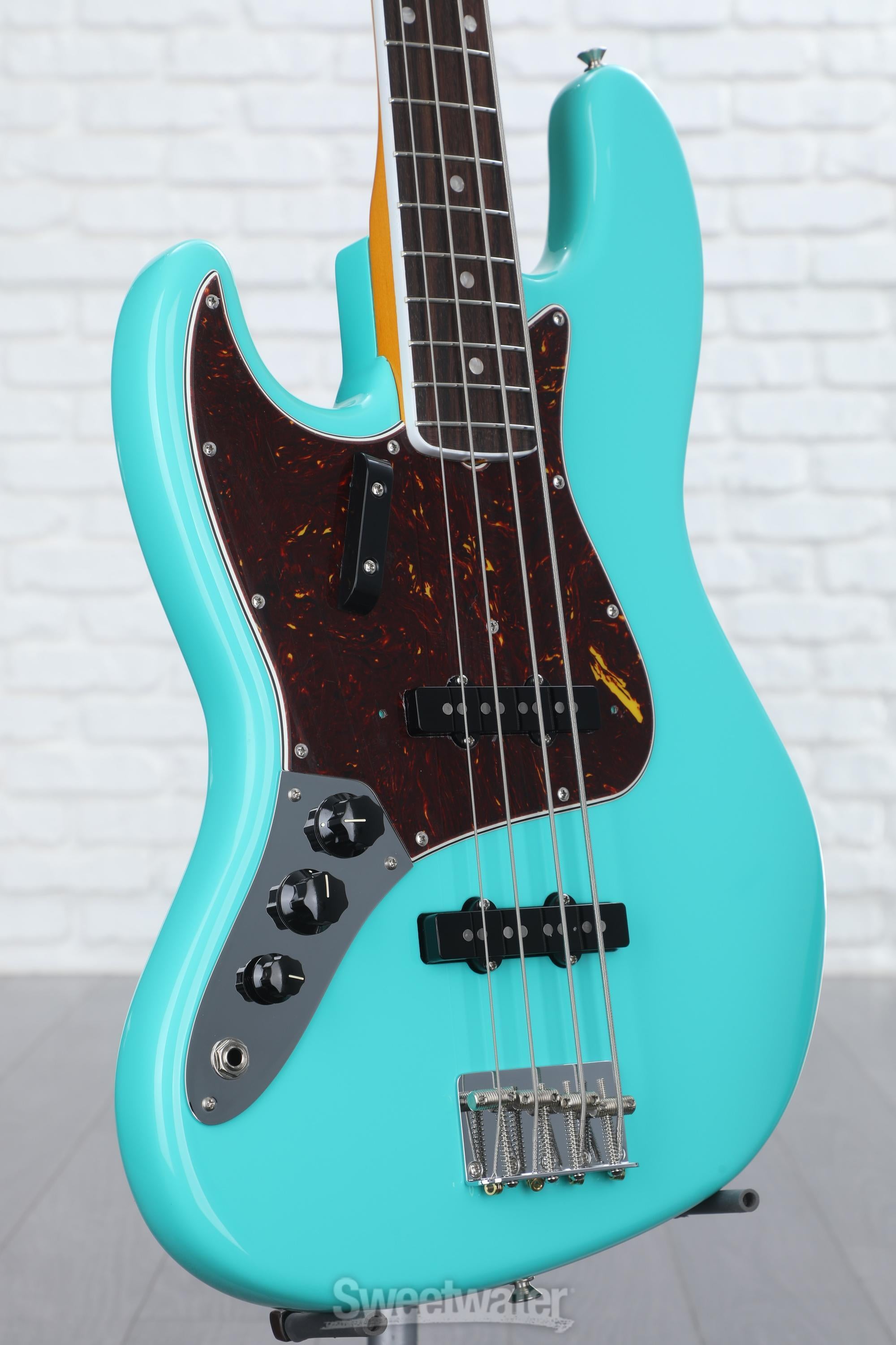 ベース Fender American VintageII 1966 Jazz Bass Fender American Vintage II 1966 Jazz Bass - Olympic White
