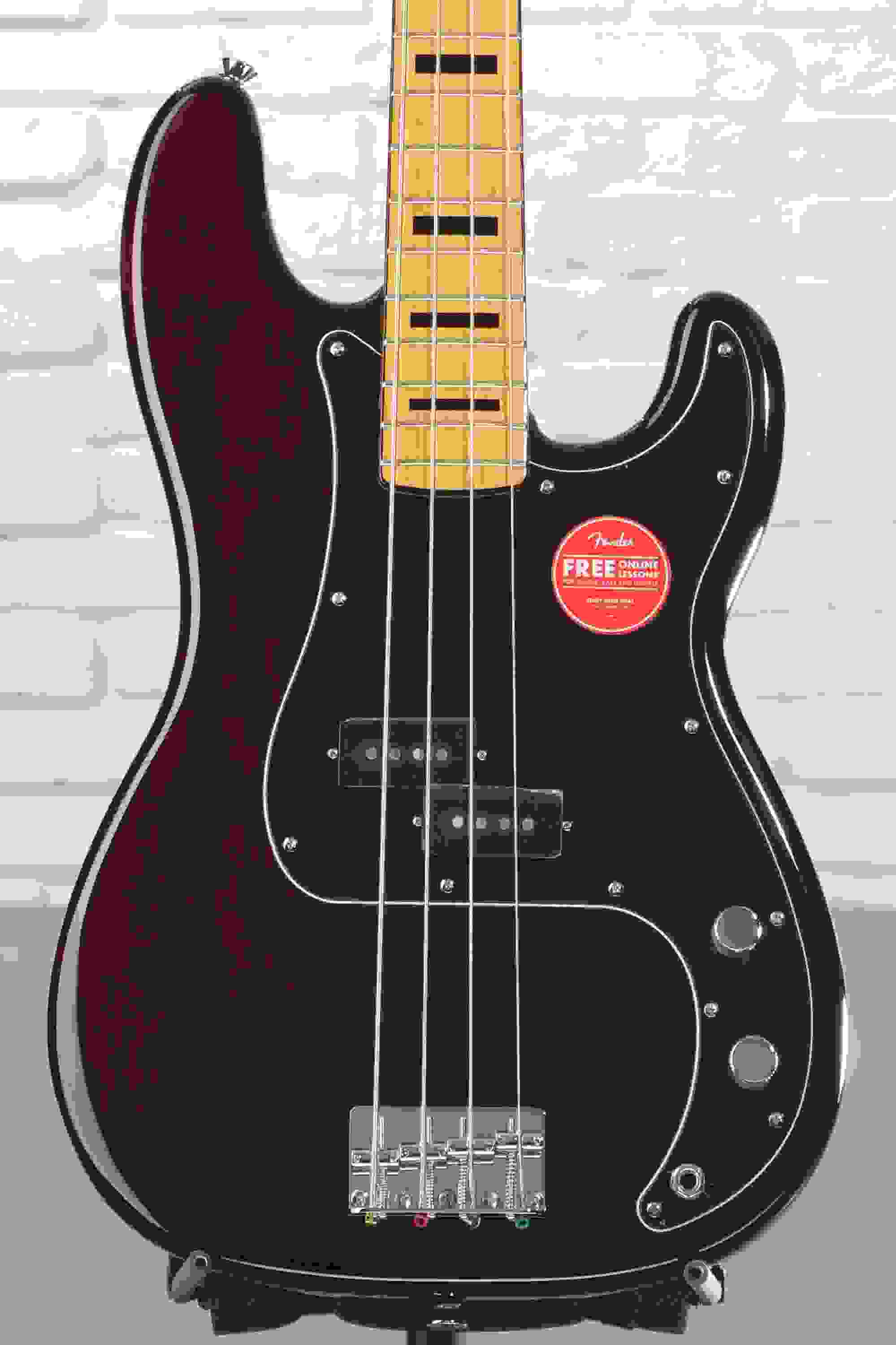 Squier Classic Vibe '70s Precision Bass - Walnut