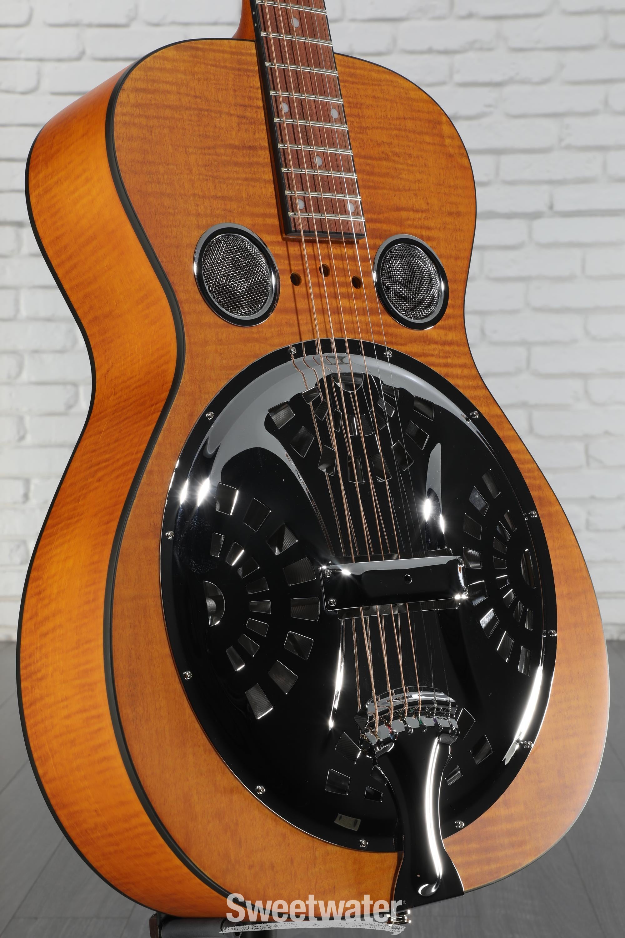 Epiphone ドブロ Hound Dog Round Neck Amazon.com: Epiphone Dobro Hound Dog Deluxe Round Neck