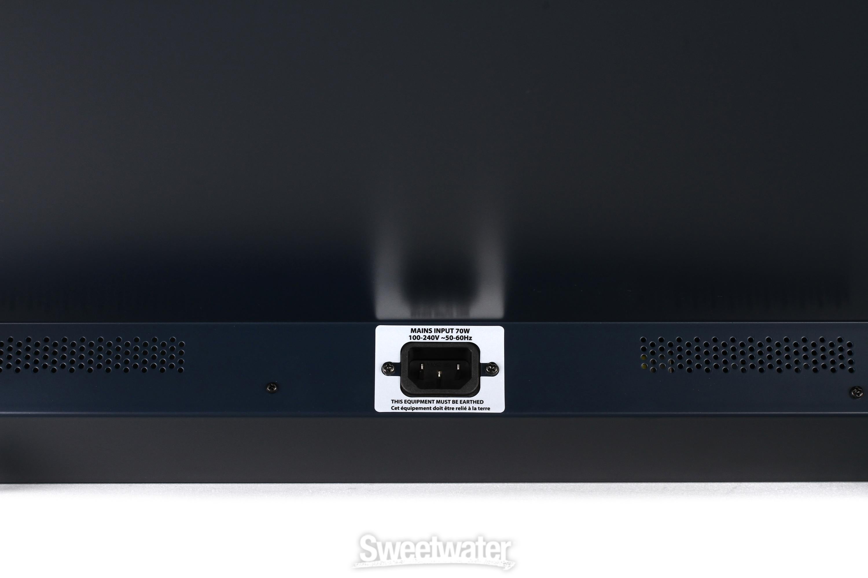 Soundcraft Signature 16 Mixer with Effects Reviews | Sweetwater Soundcraft Signature 16 Mixer with Effects Reviews | Sweetwater