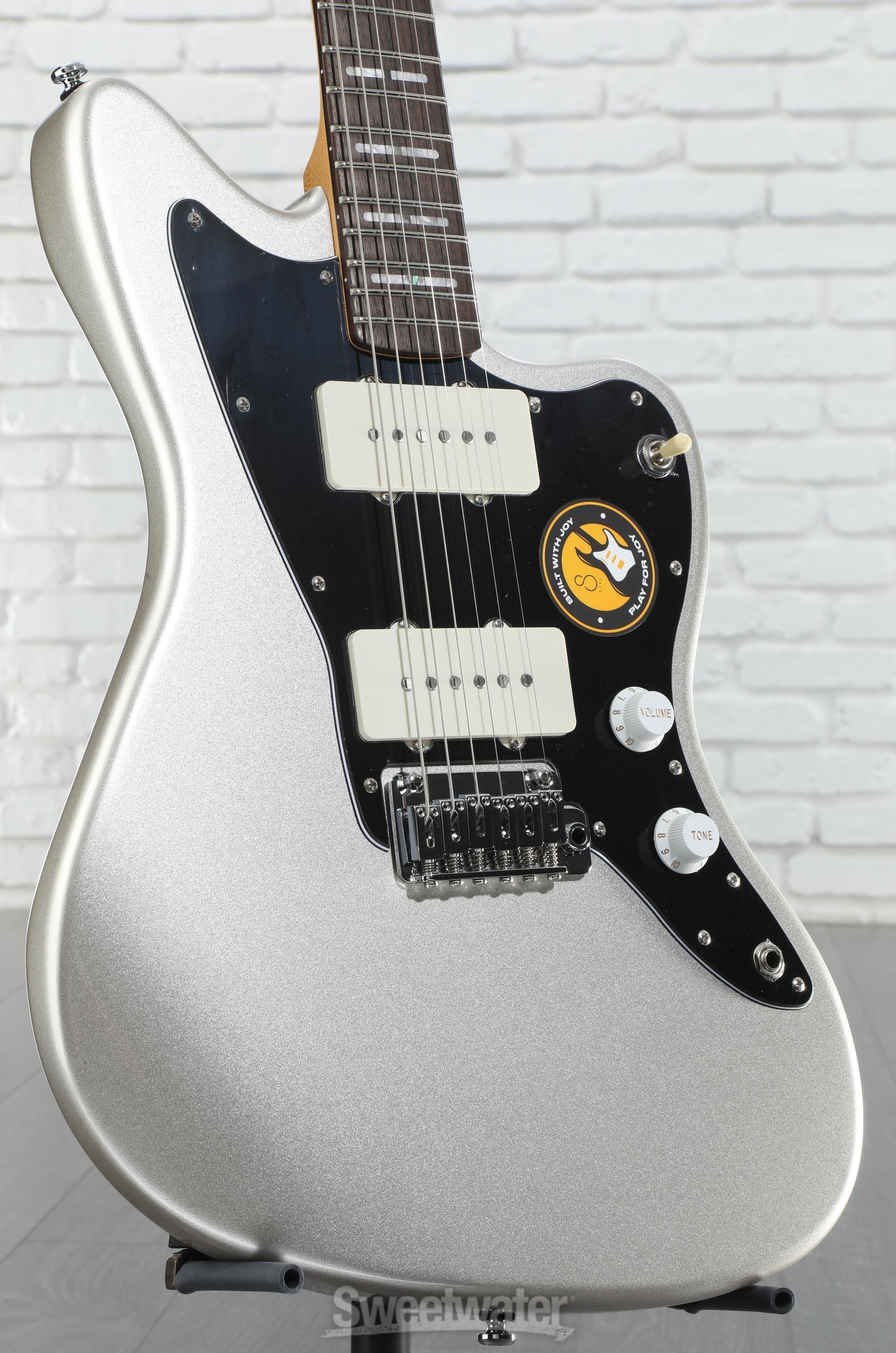 Sire Larry Carlton J3 シルバー Sire Larry Carlton J3 Electric Guitar - Silver | Sweetwater