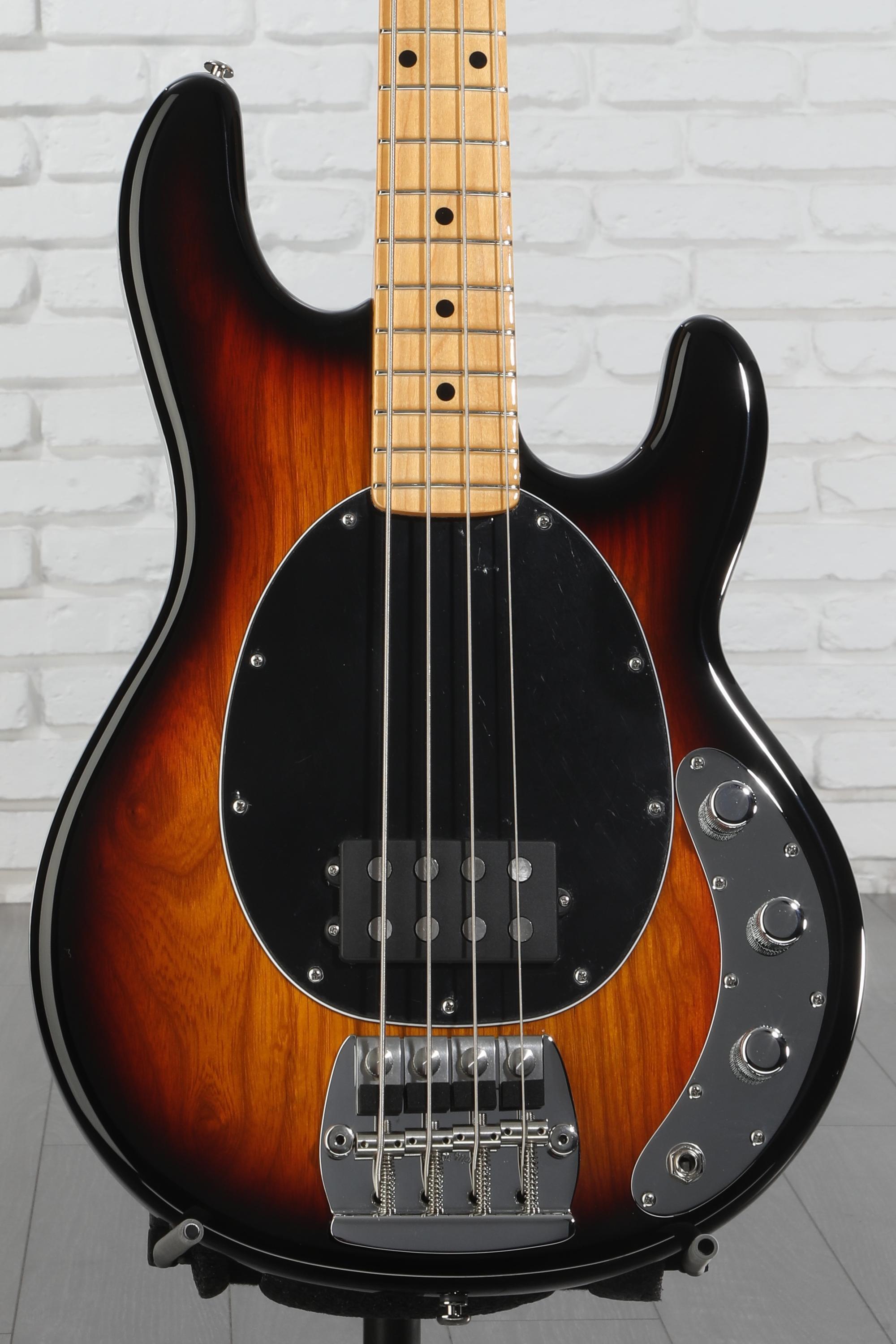 MUSIC MAN Retro ’70s StingRay Retro '70s StingRay Bass | Basses | Ernie Ball Music Man