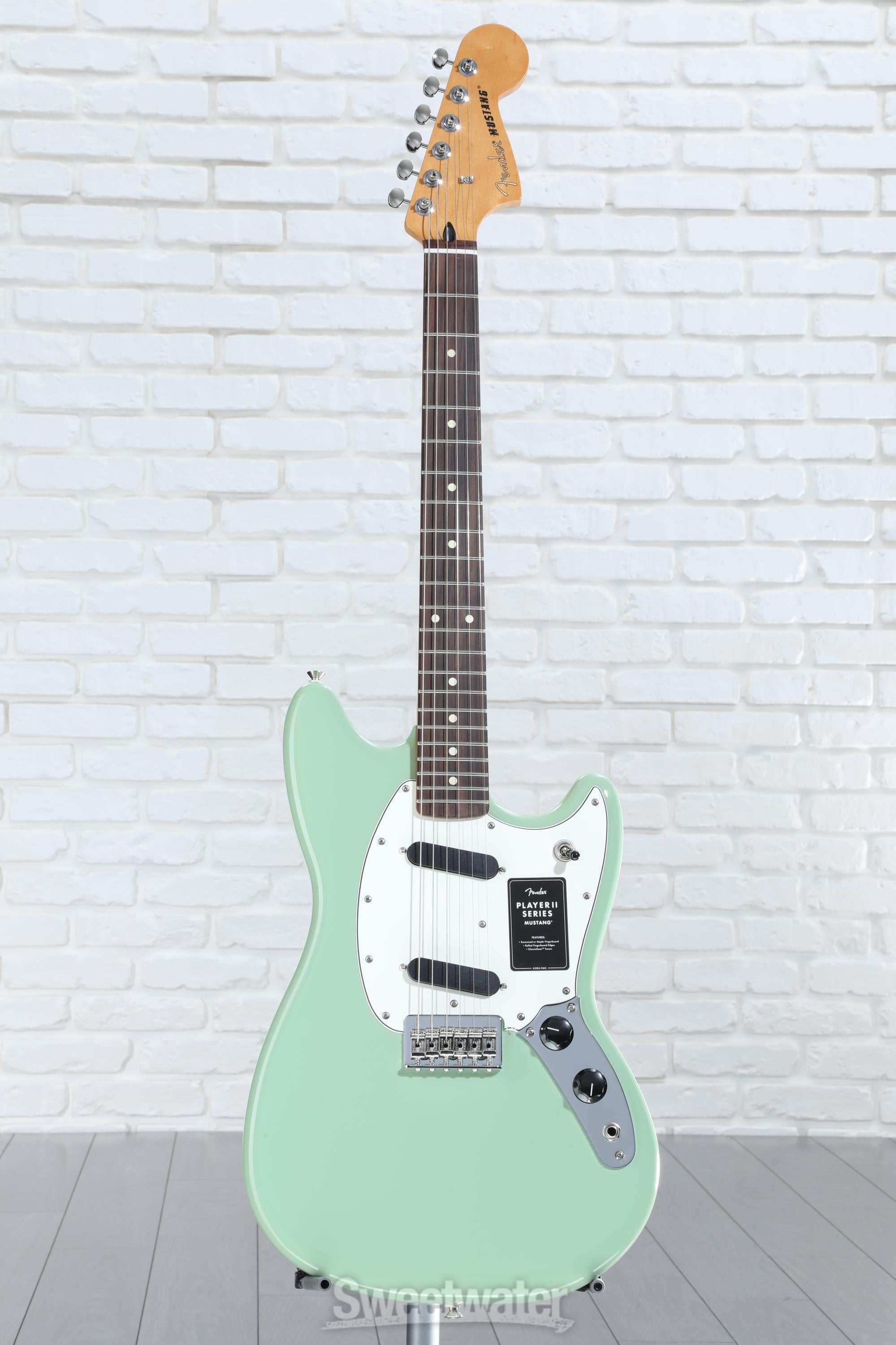 Fender Player Ⅱ Mustang 美品 Fender Player II Mustang - Birch Green with Rosewood