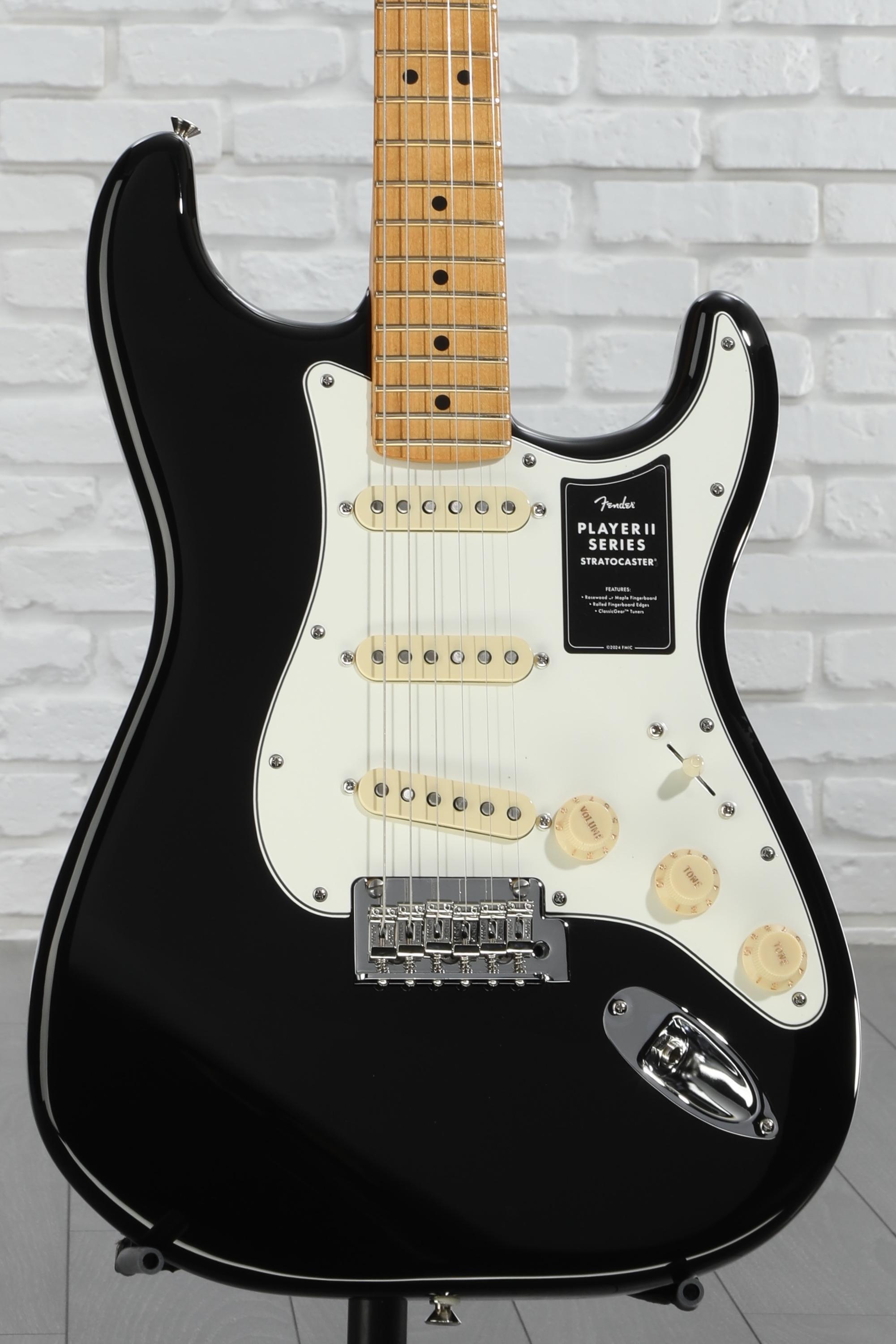 Fender Player II Series Stratocaster 黒 Fender Player II Stratocaster Black 2024 | The Music Zoo