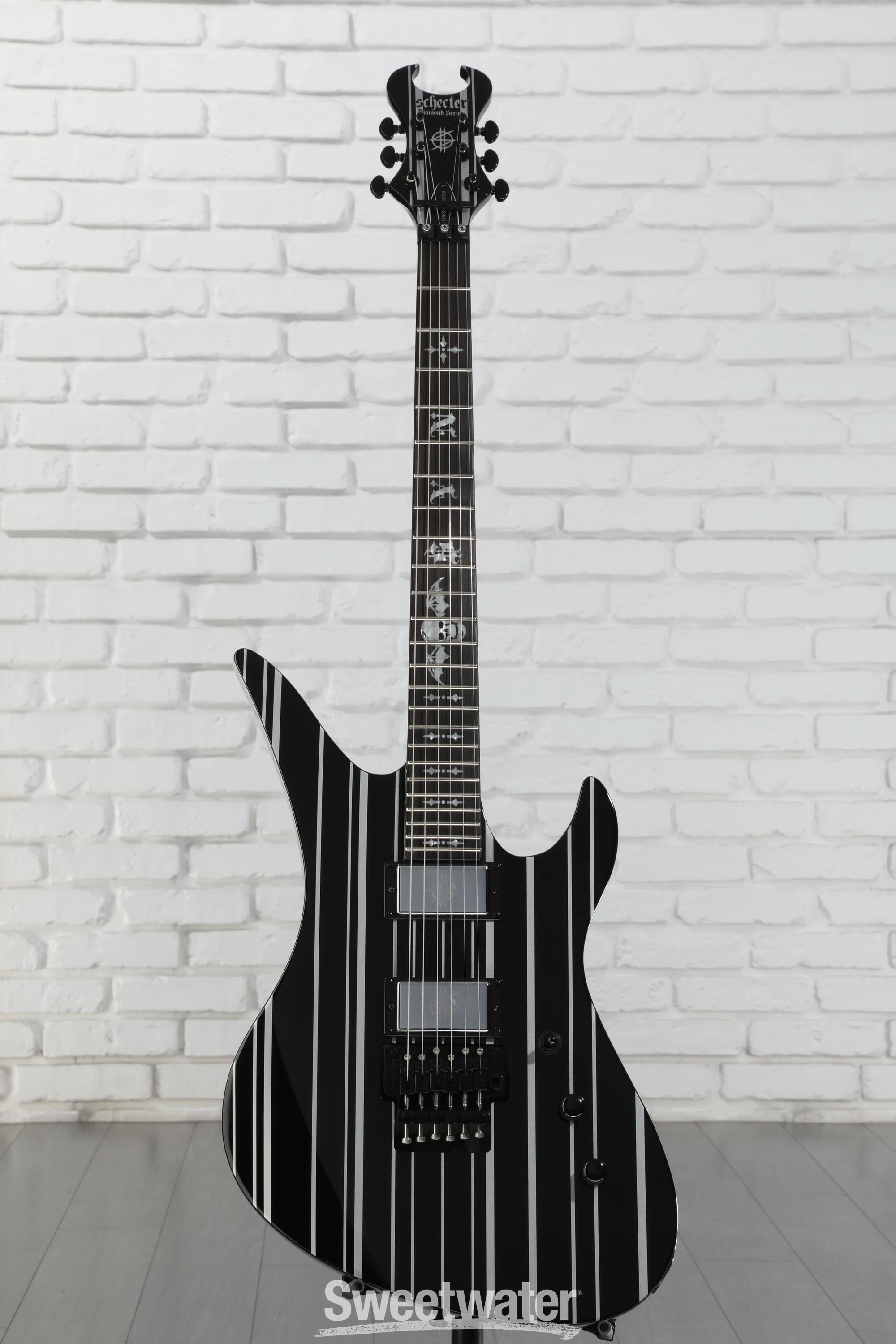 Schecter Synyster Gates Custom - Gloss Black with Silver Stripes