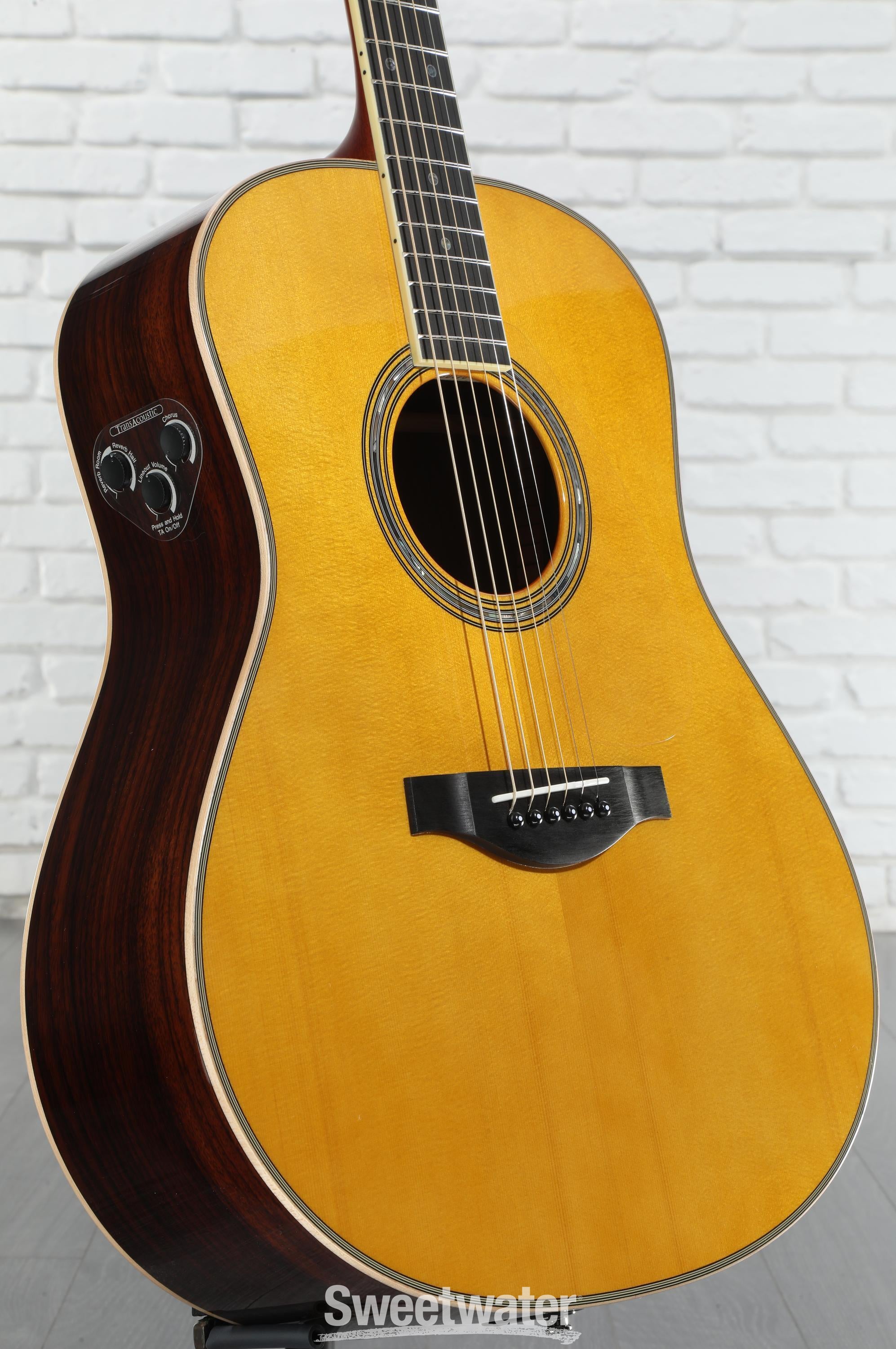 Yamaha LL-TA TransAcoustic Dreadnought Acoustic-electric