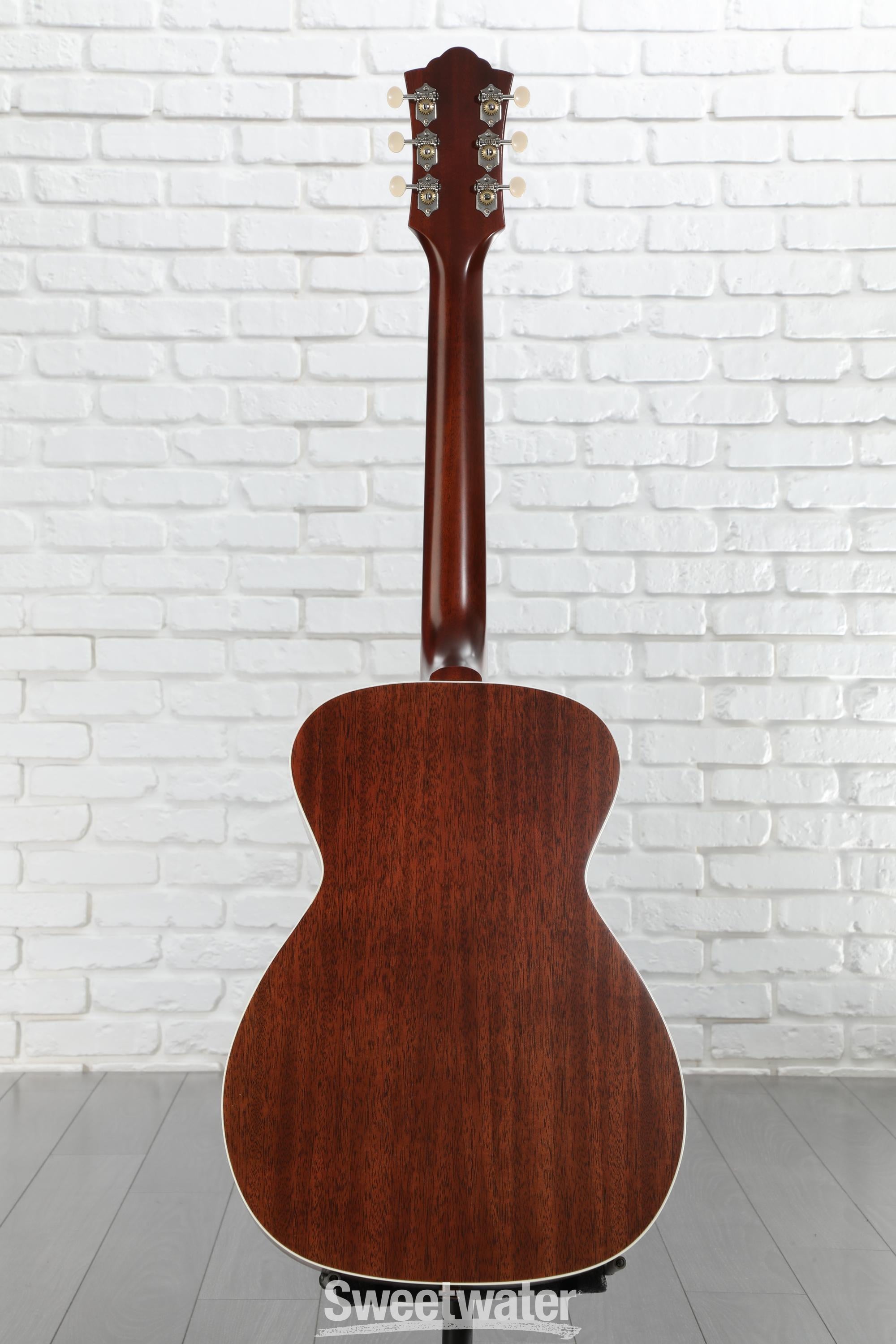 Guild M-40E Standard Acoustic-electric Guitar - Natural | Sweetwater