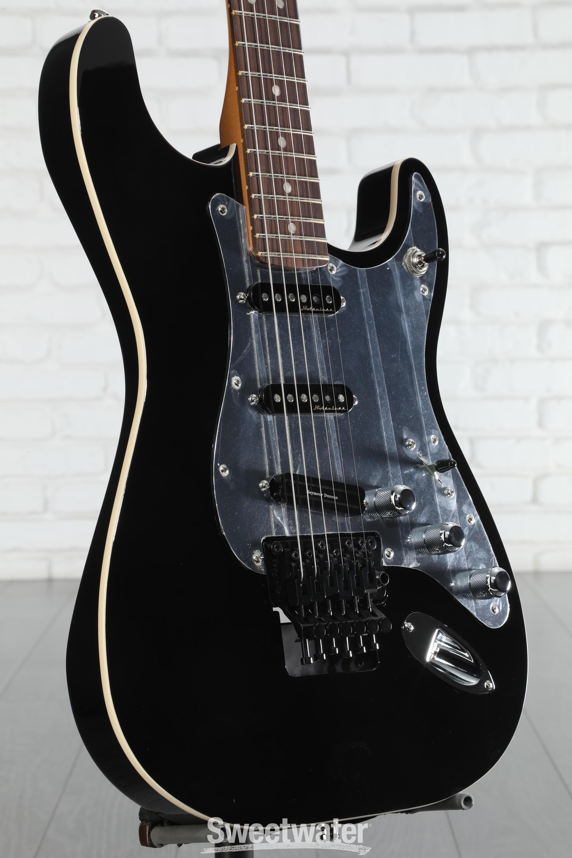 fender Tom Morello Stratocaster® Amazon.com: Fender Tom Morello Stratocaster Electric Guitar