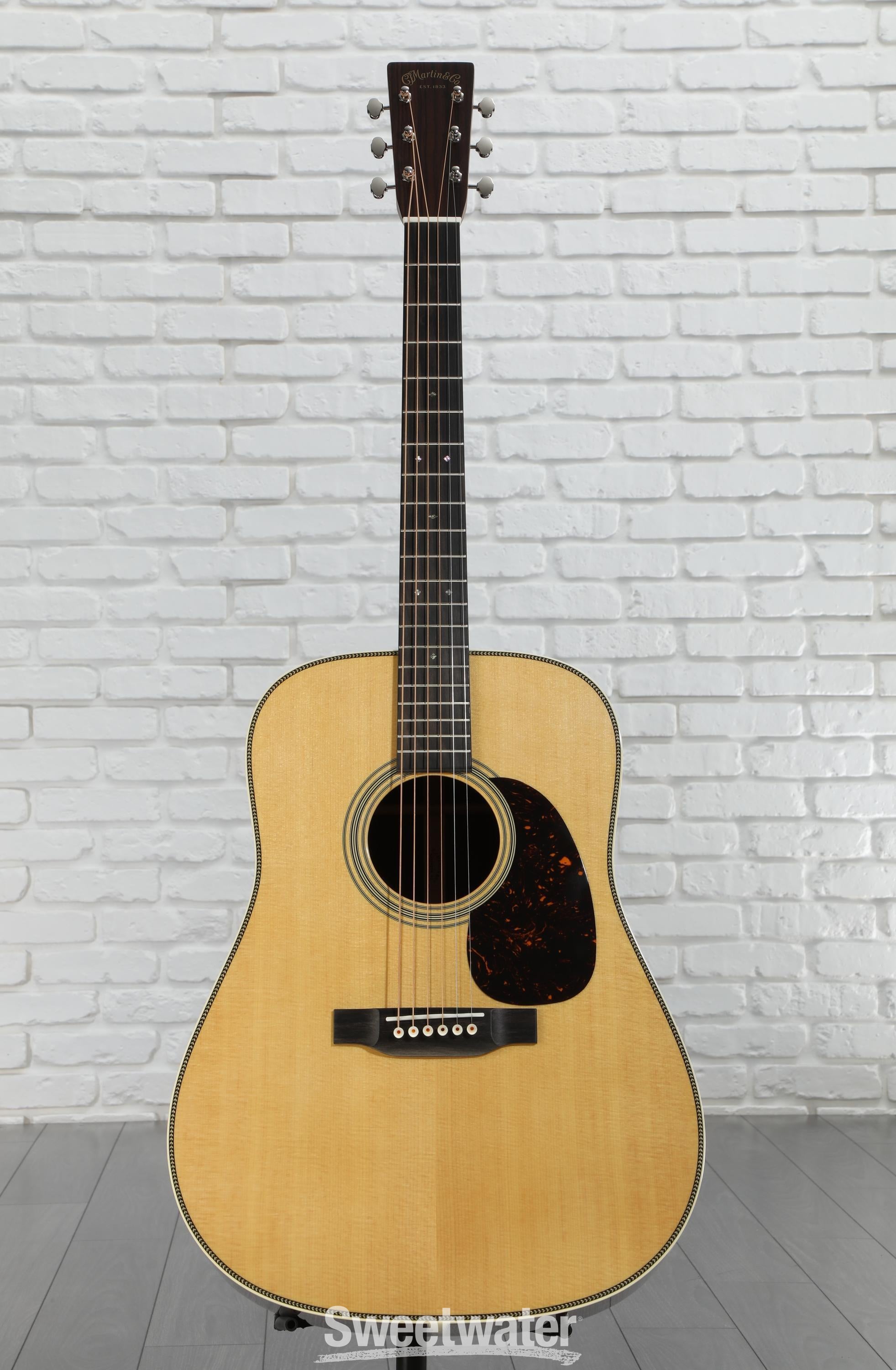 Martin HD-28 Standard Series Acoustic Guitar - Natural with