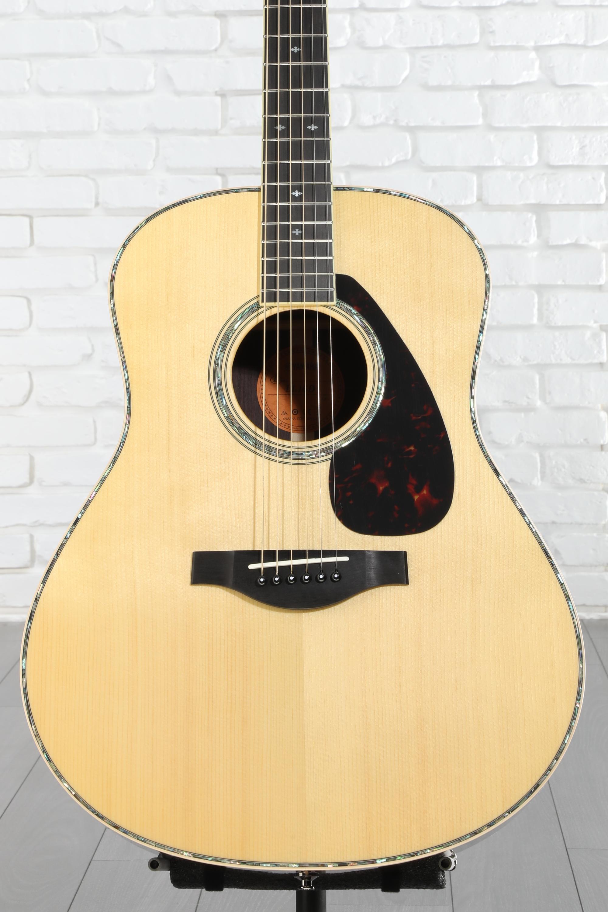 ギター YAMAHA LL16D ARE Yamaha LL16D ARE Original Jumbo Acoustic-electric Guitar - Natural