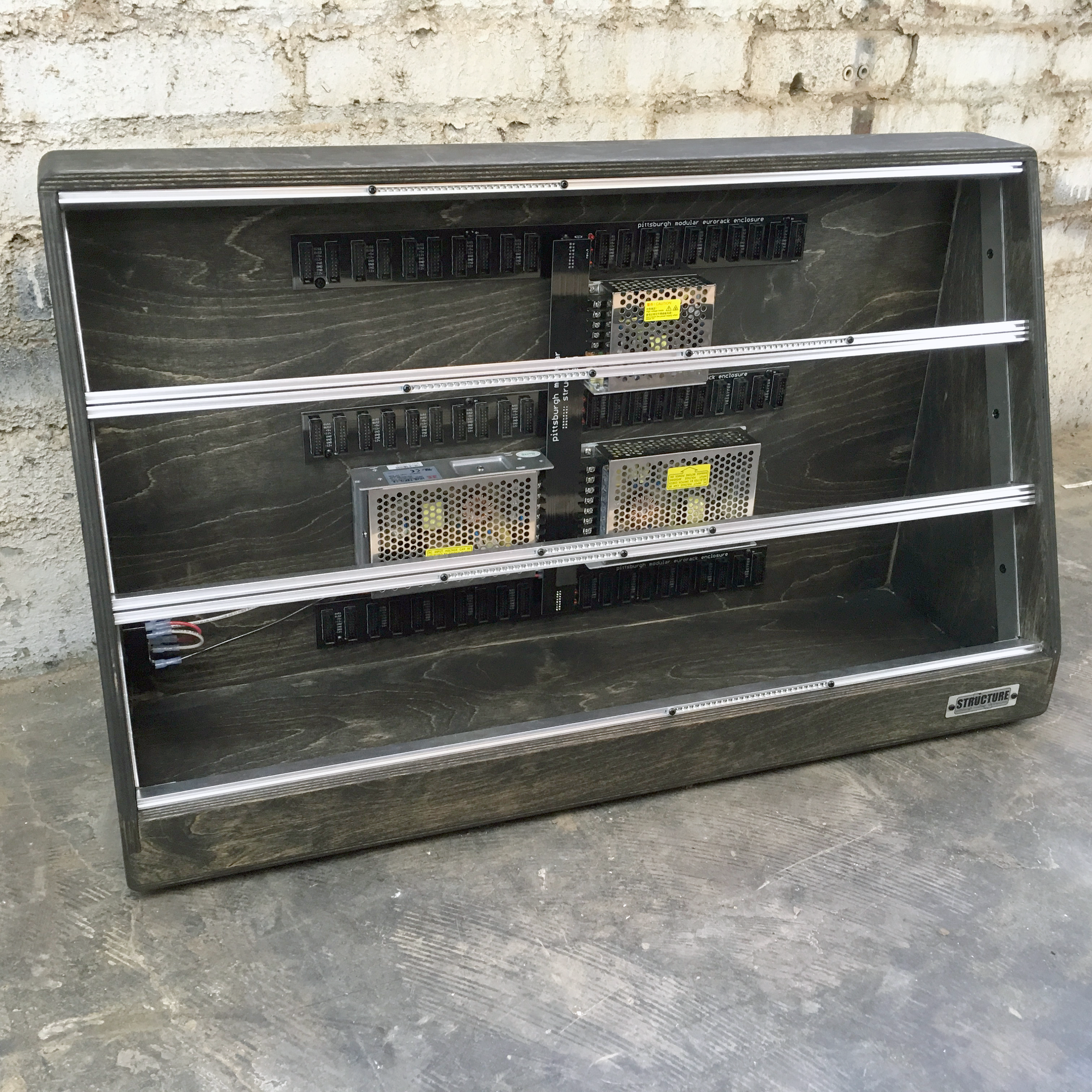 Intellijel uFold II Eurorack Wave Folder for CV and Audio | Sweetwater