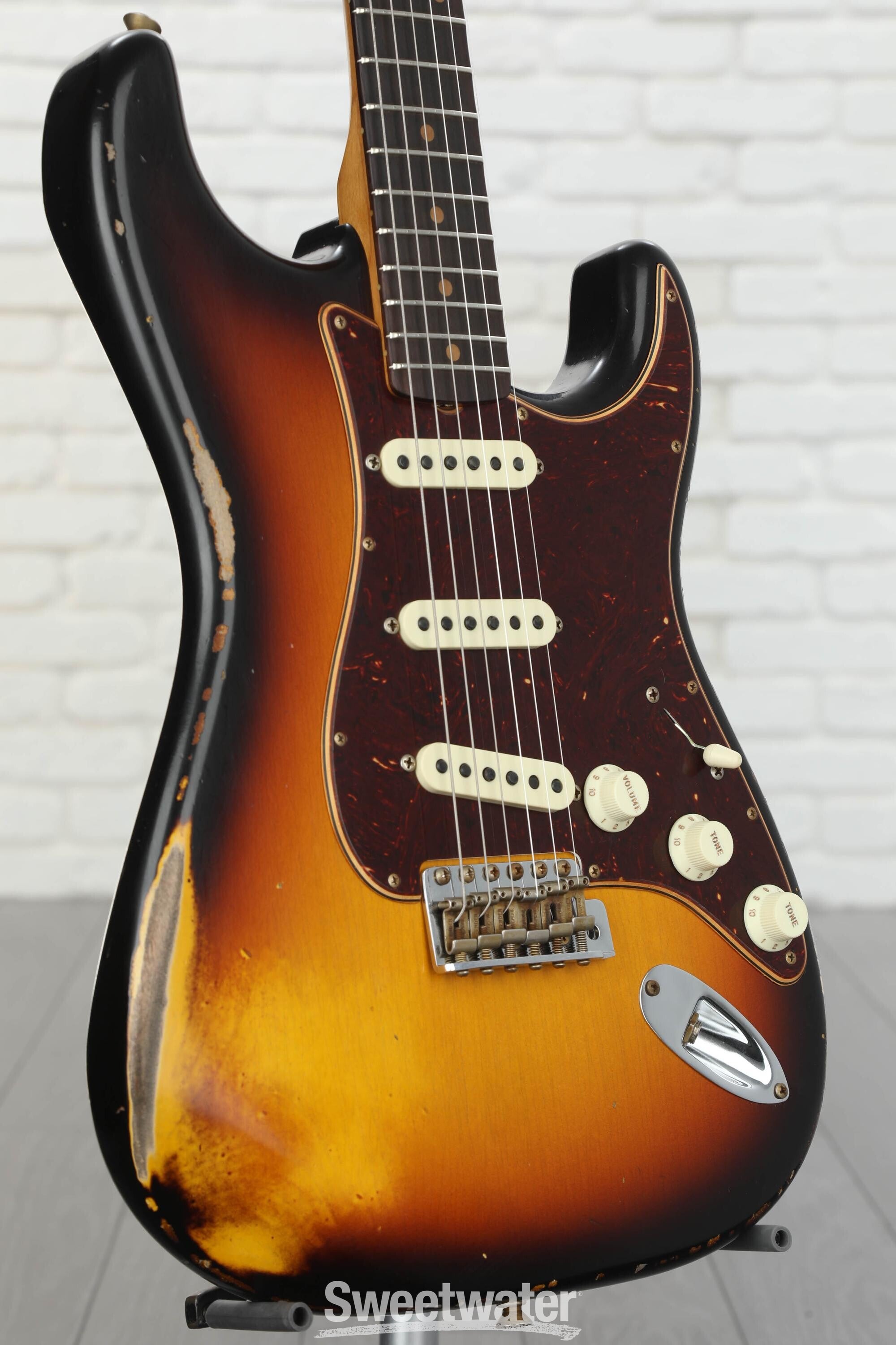 ★Custom oder HardRelic Sunburst Strato★ FEN-CSLTD68SSB-6_720x.jpg?v=
