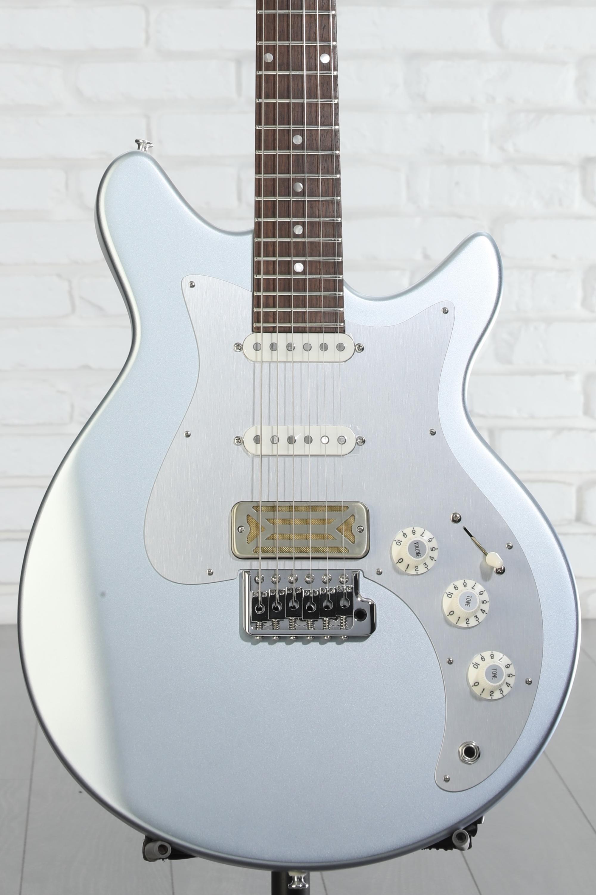 Eastman Guitars Fullertone DC'62 Electric Guitar - Ice Blue