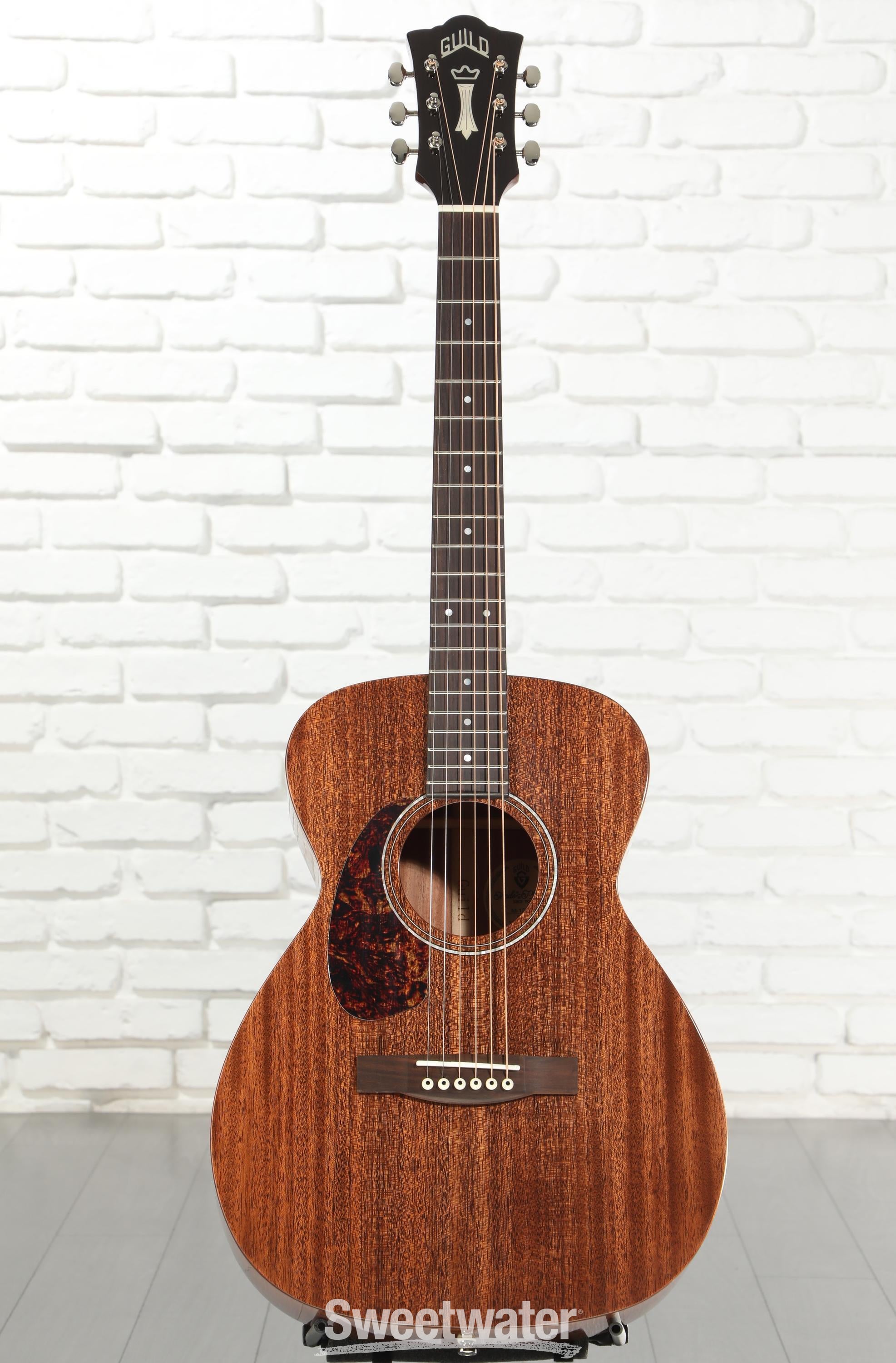 GUILD　ギルド　M-120 Guild M-120 Concert, Left-Handed Acoustic Guitar - Natural