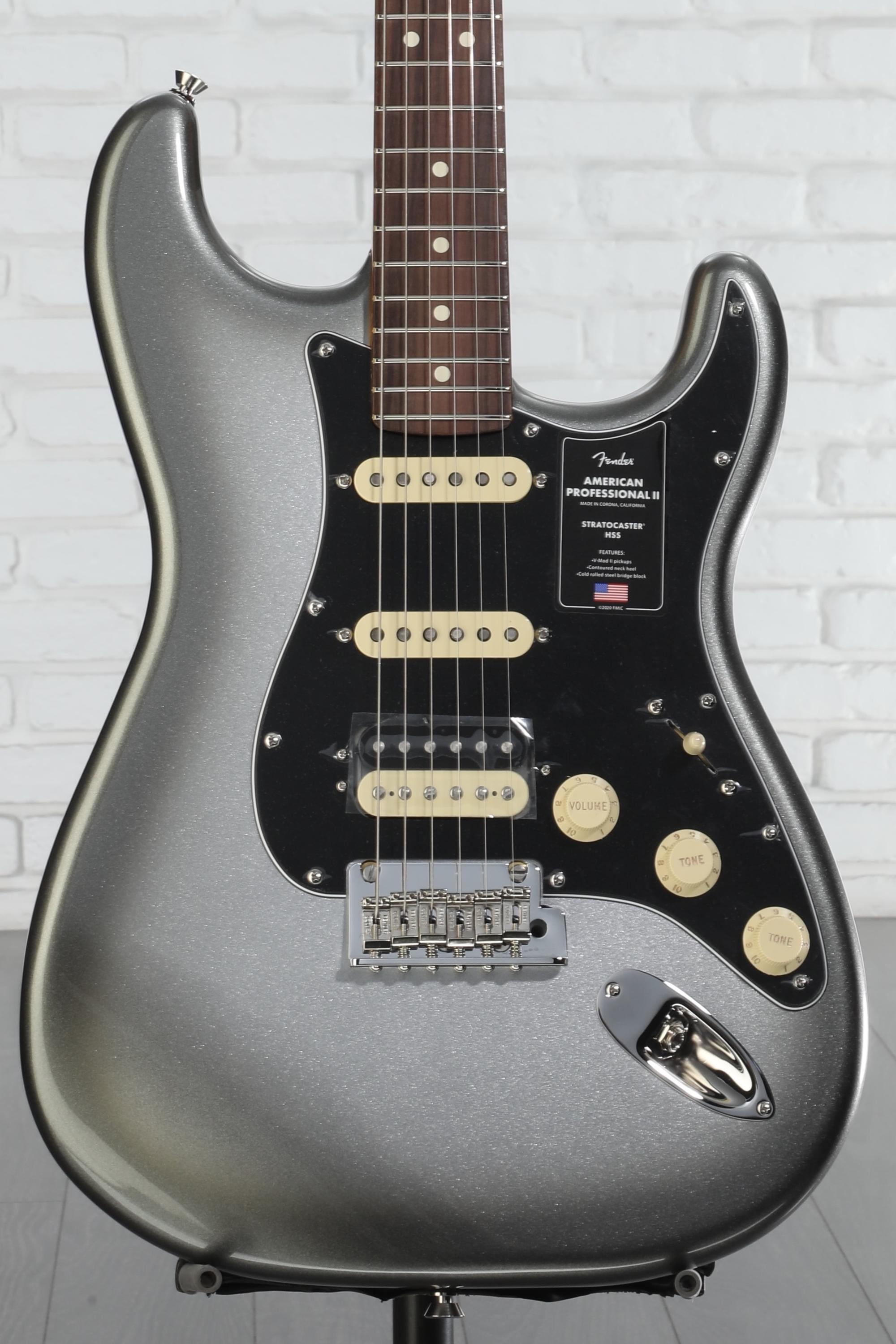 Fender American Professional Ⅱ ストラト Fender USA American Professional II Stratocaster HSS (Olympic