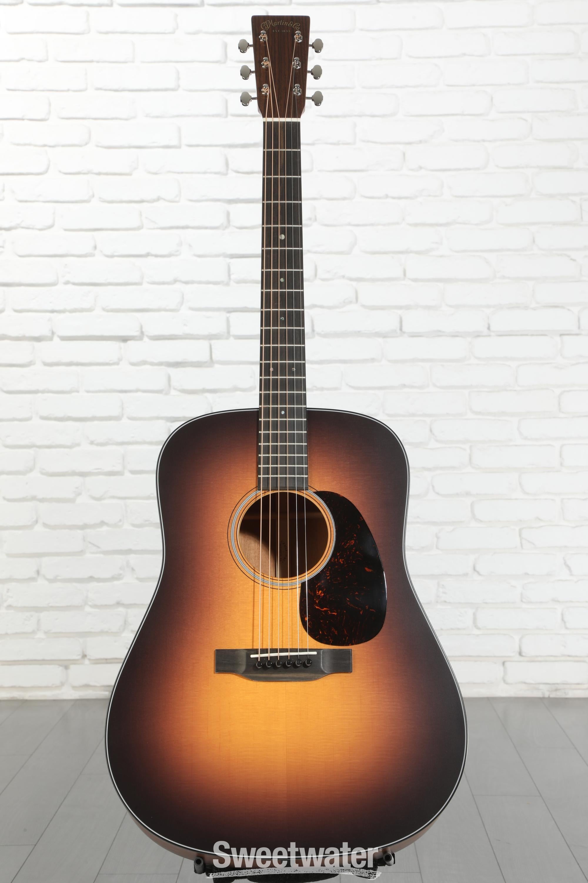 martin d-18 standard sunburst 2020年製 M18548000002000-00-2000x2000.jpg