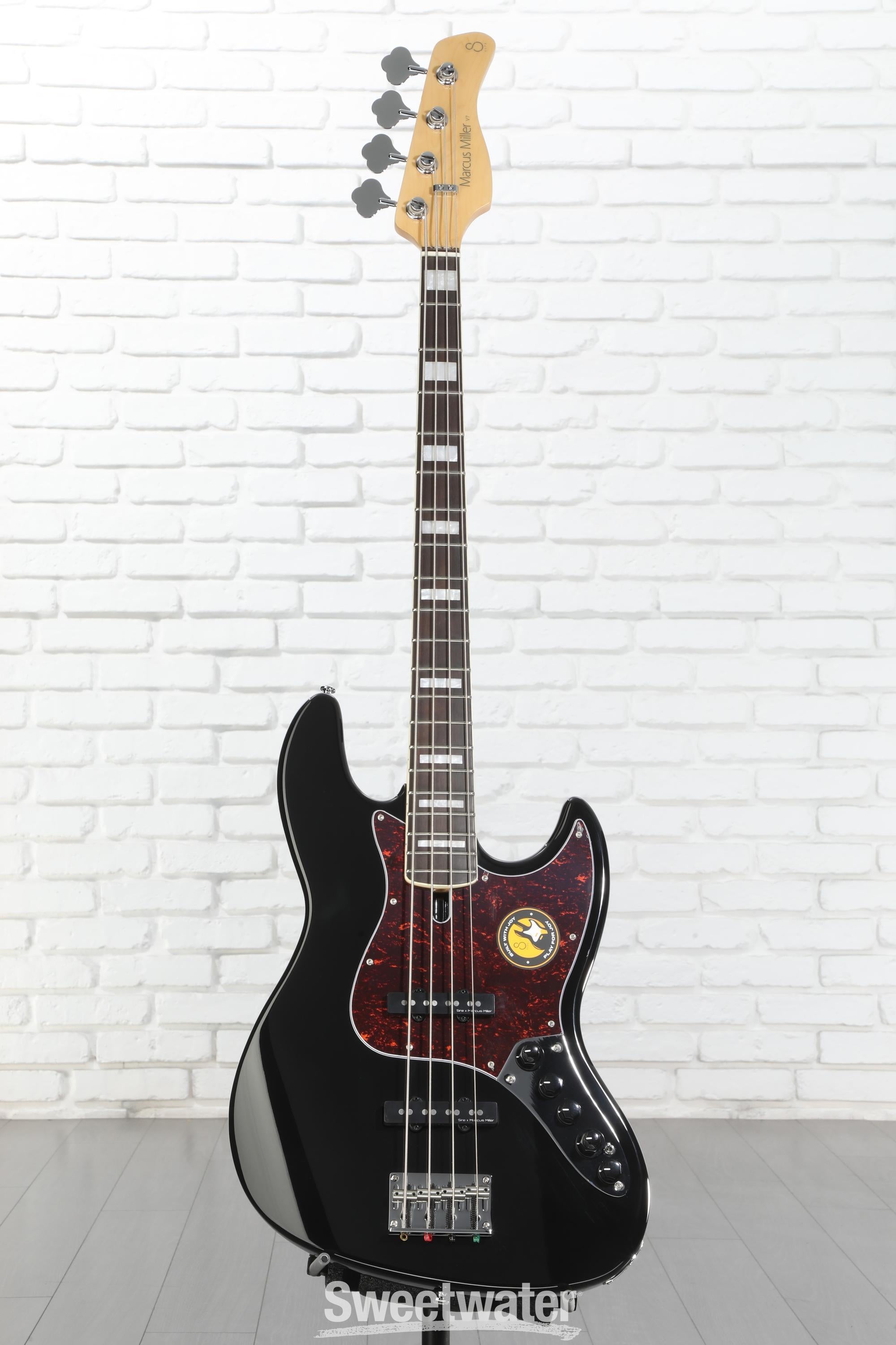 Sire Marcus Miller V7 エレキベース 　ブラック Sire Marcus Miller V7 Alder 4-string Bass Guitar - Black