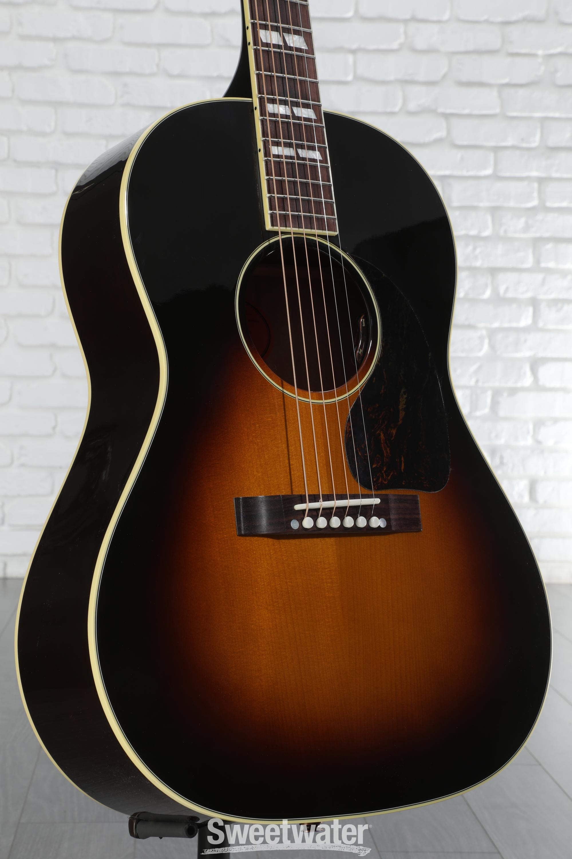 Gibson Acoustic Acoustic Guitars - Sweetwater
