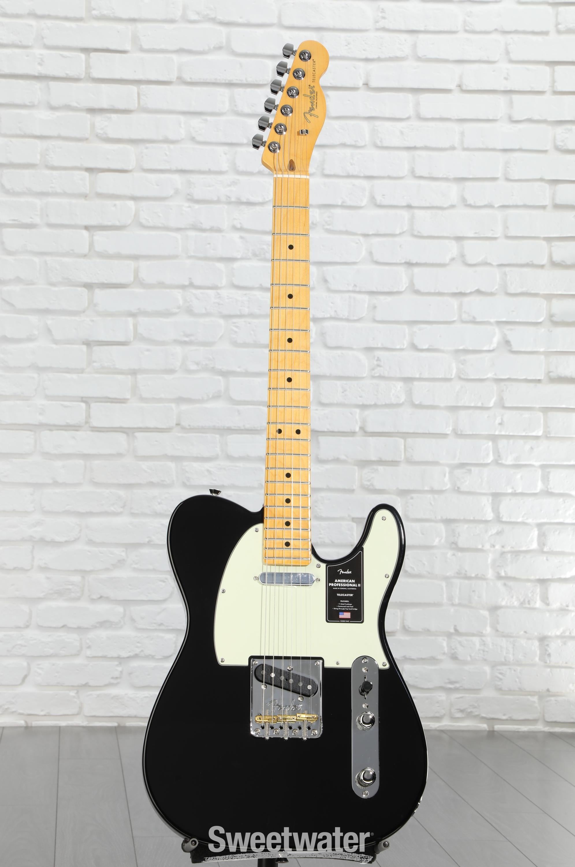 Fender American Professional II Telecaster - Black with Maple