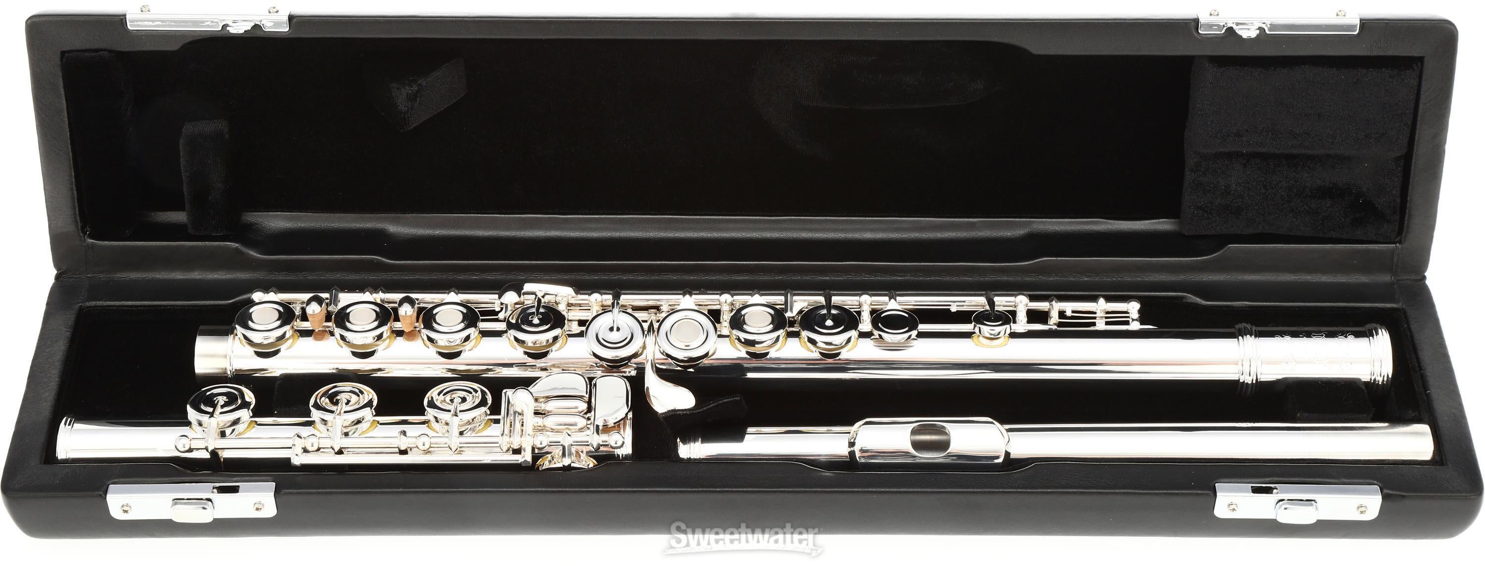 Selmer SFL511BO Intermediate Flute with Silver-plated Keys
