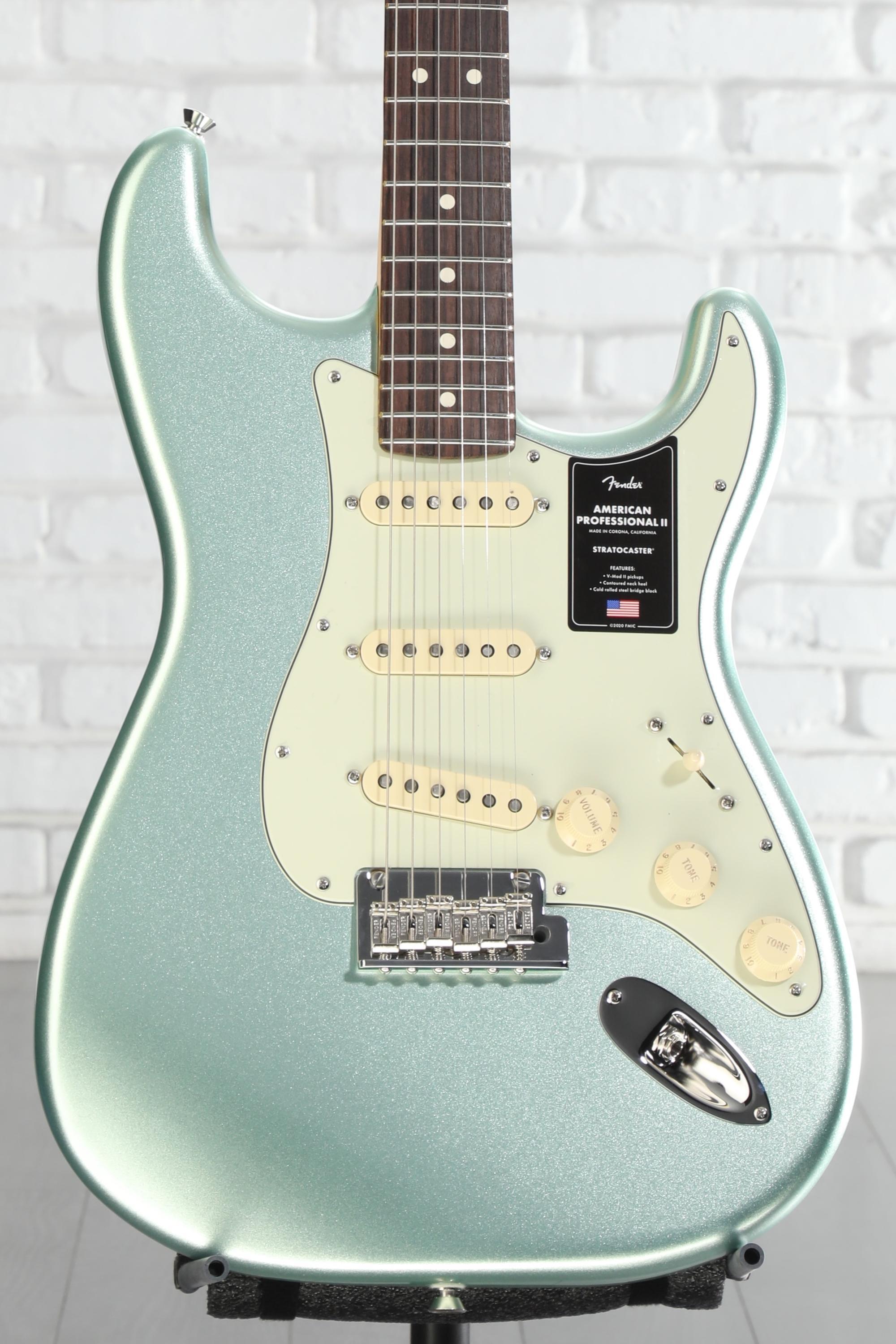 Fender American Professional II Stratocaster - Mystic Surf Green