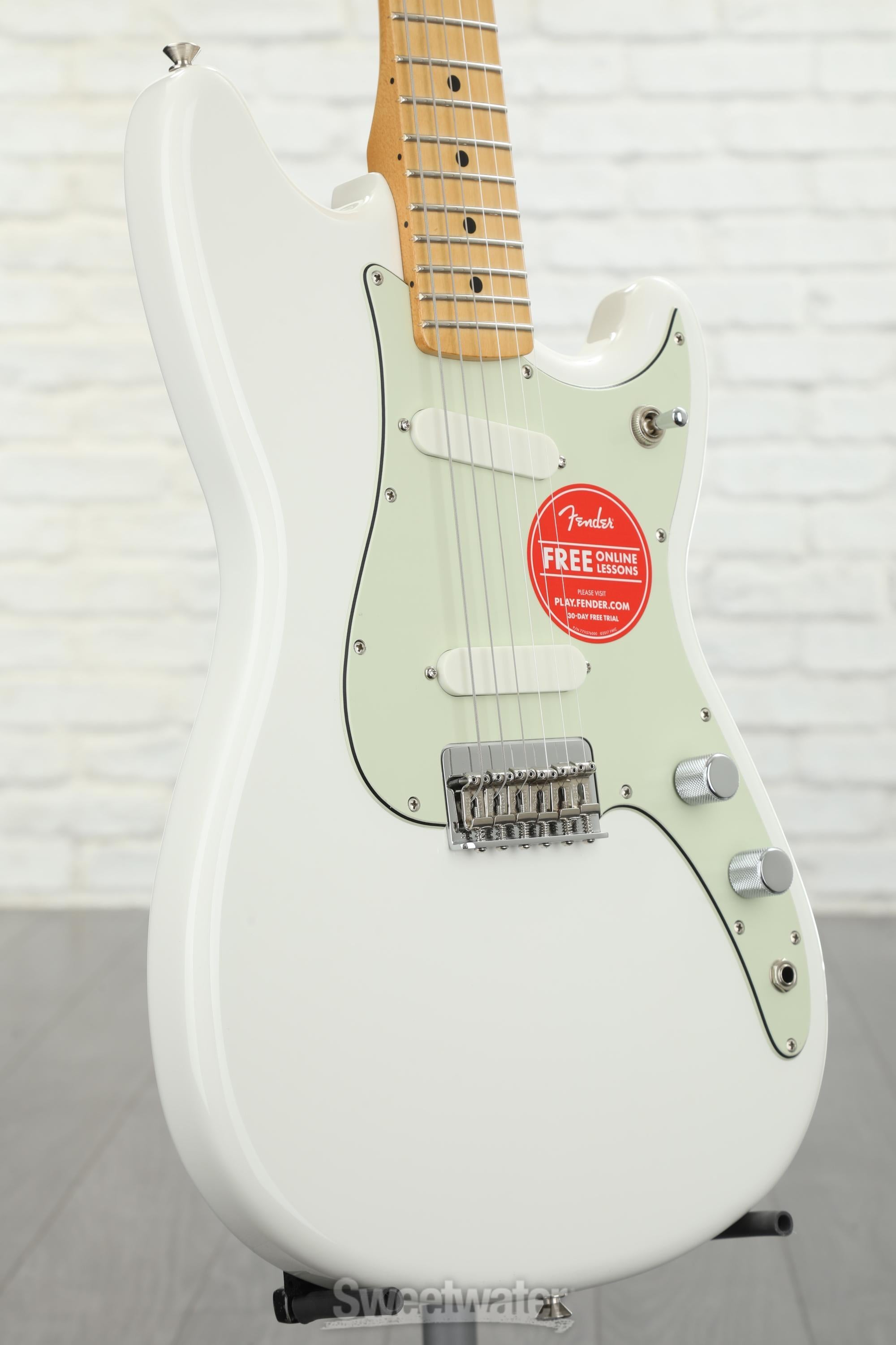 Fender Duo-Sonic - Arctic White with Maple Fingerboard Reviews