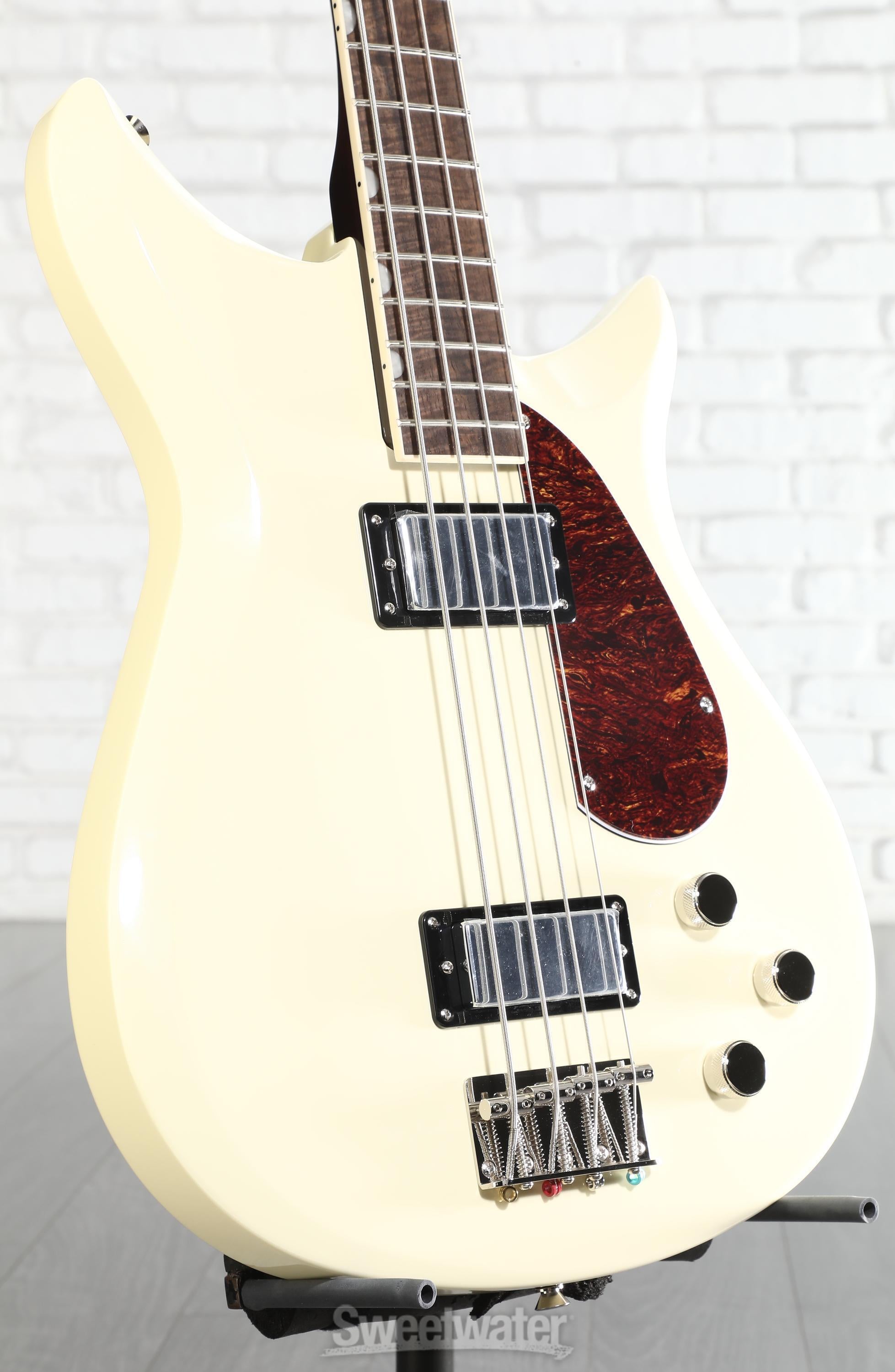 Photo of Gretsch Electromatic CVT Medium-scale Electric Bass Guitar - Vintage White