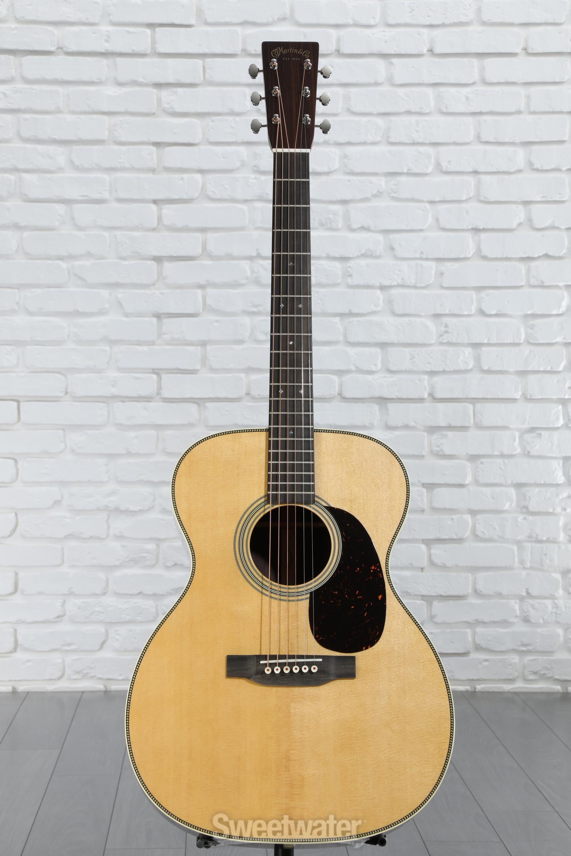 Martin 000-28 Standard Series Acoustic Guitar - Natural
