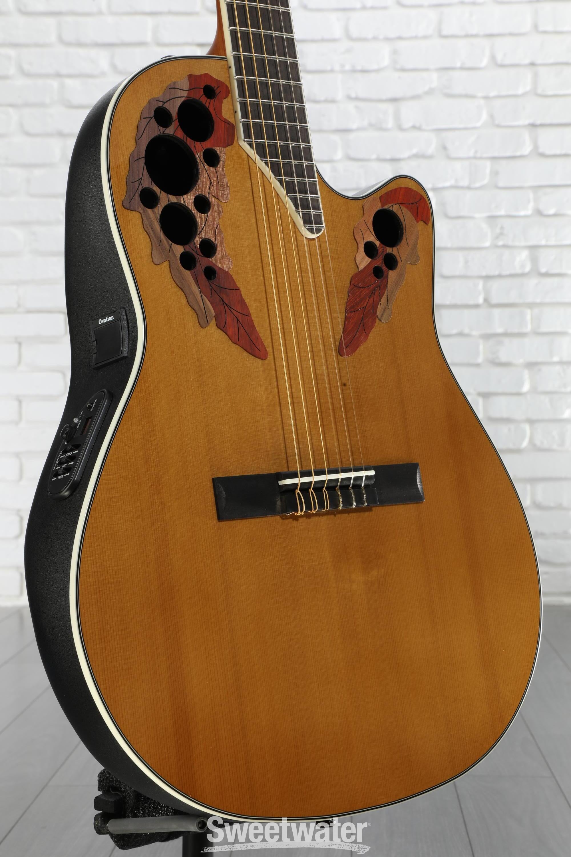Ovation Celebrity Elite CE44C-4A Mid-depth Classical - Natural