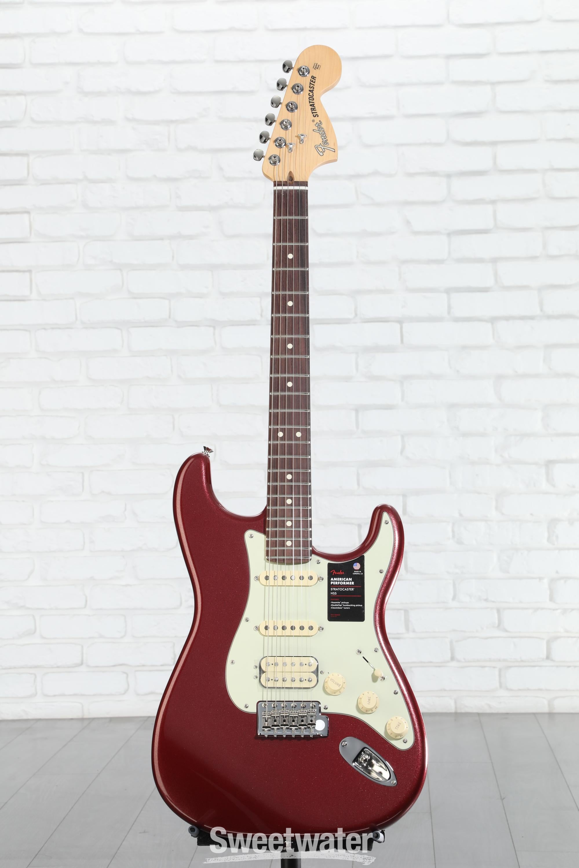 Fender American Performer Stratocaster HSS - Aubergine with