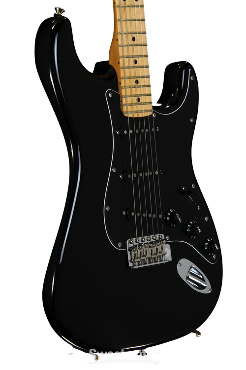 Fender Limited Edition American Special Stratocaster - Black Fender Limited Edition American Special Stratocaster - Black