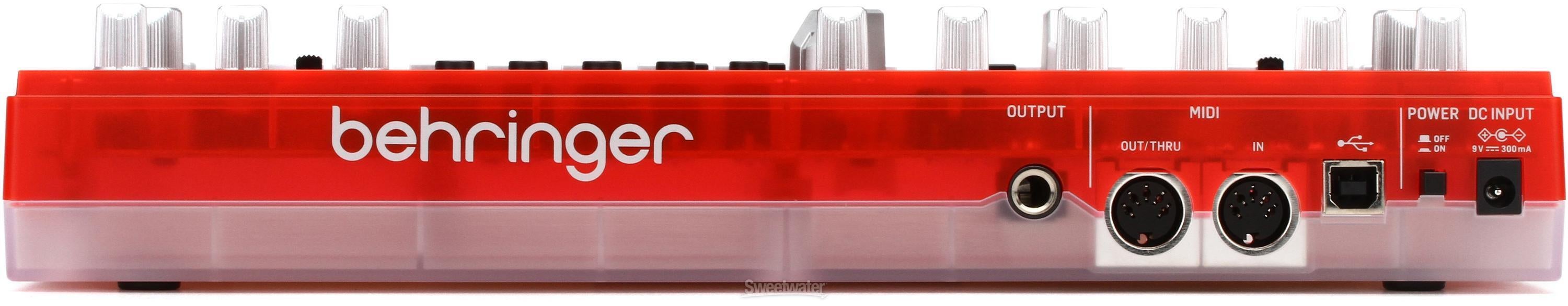 Behringer TD-3-SB Analog Bass Line Synthesizer - Strawberry