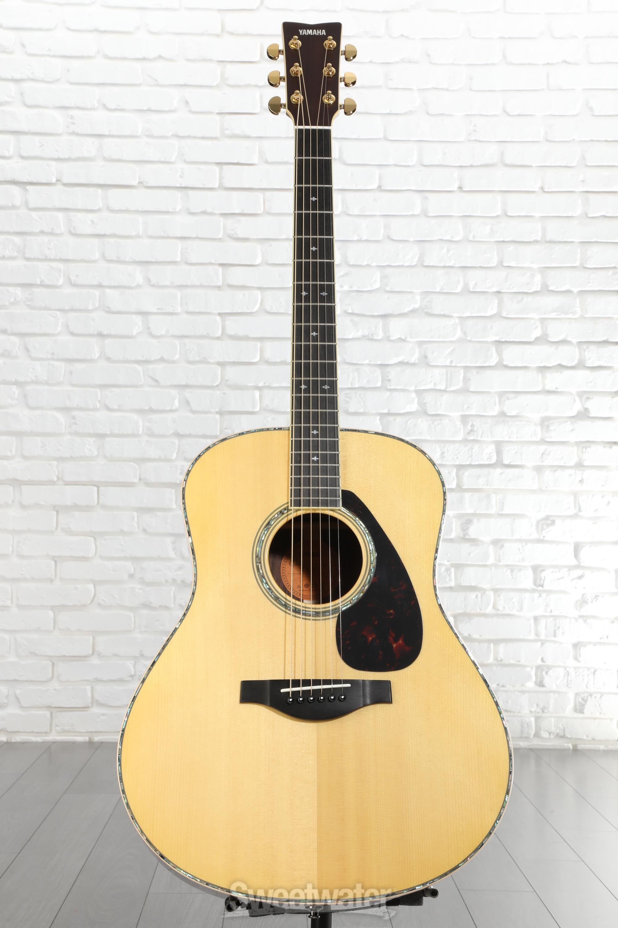 Yamaha LL16D ARE Original Jumbo Acoustic-electric Guitar - Natural