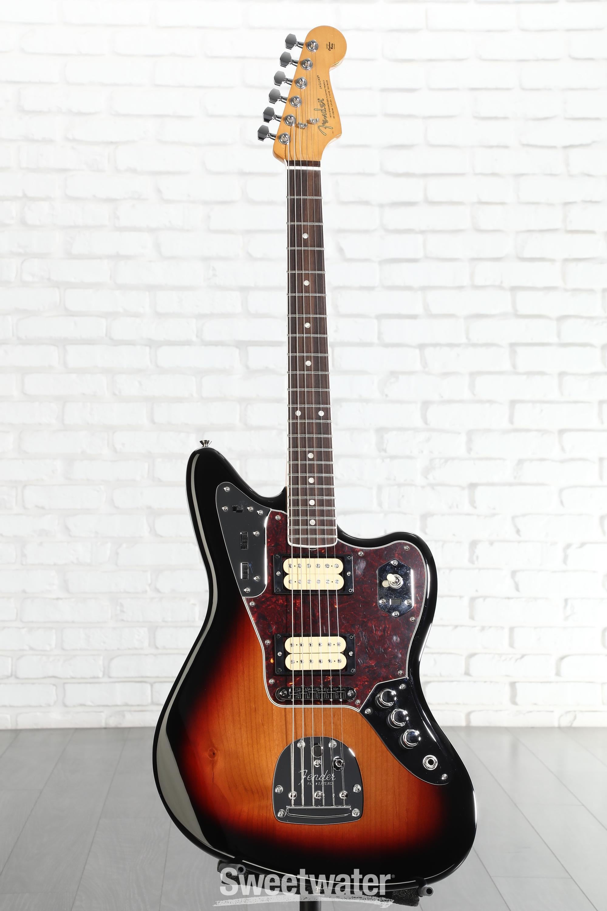 Fender Kurt Cobain Jaguar Electric Guitar - 3-Tone Sunburst