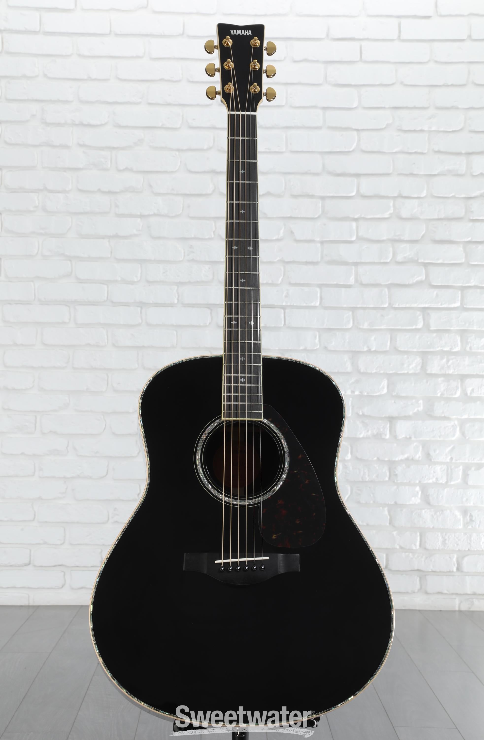 YAMAHA ヤマハ LL16D A.R.E. ブラック Black Yamaha LL16D ARE Original Jumbo Acoustic-electric Guitar