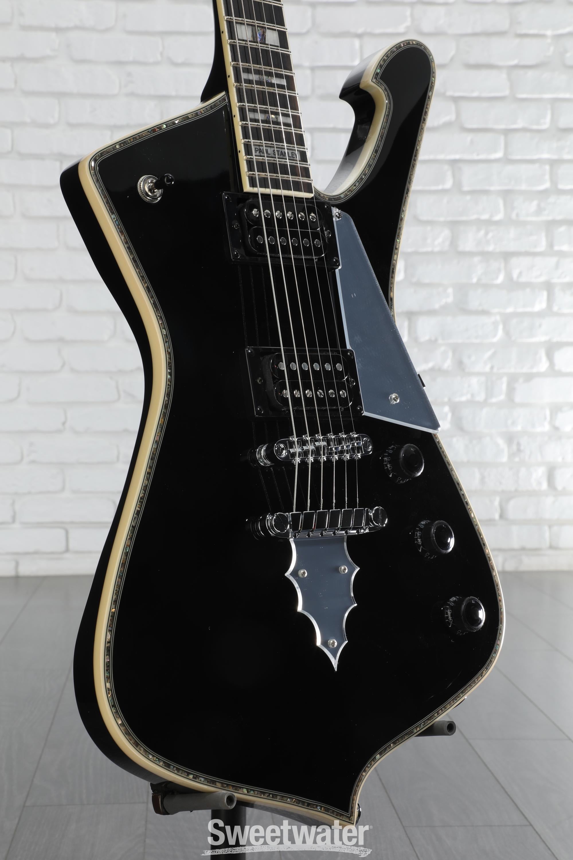 バーノン Ibanez KOMRAD20 White Splatter (2014) - Guitar Compare
