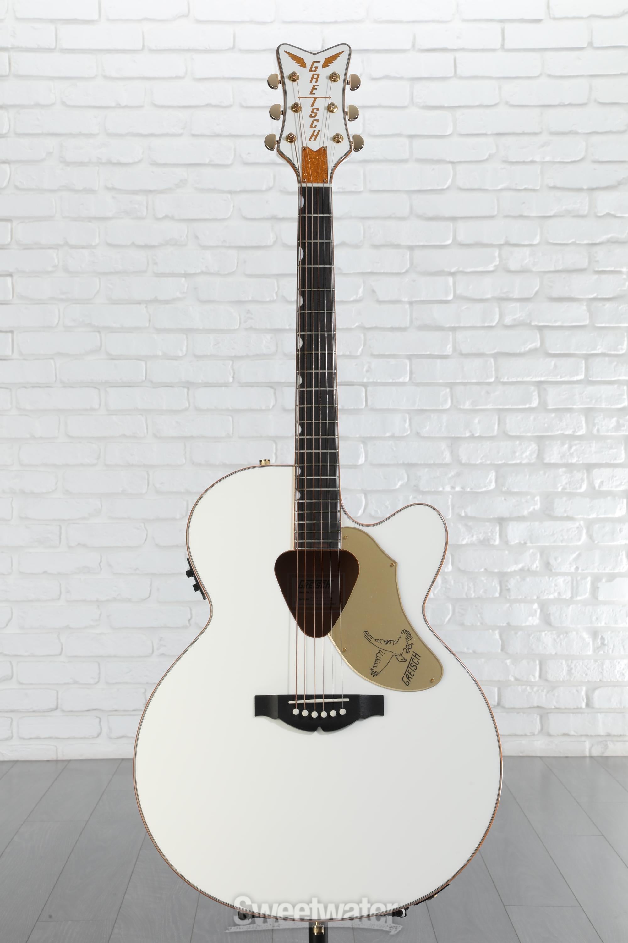 Gretsch G5022CWFE Rancher Falcon Jumbo Cutaway Acoustic