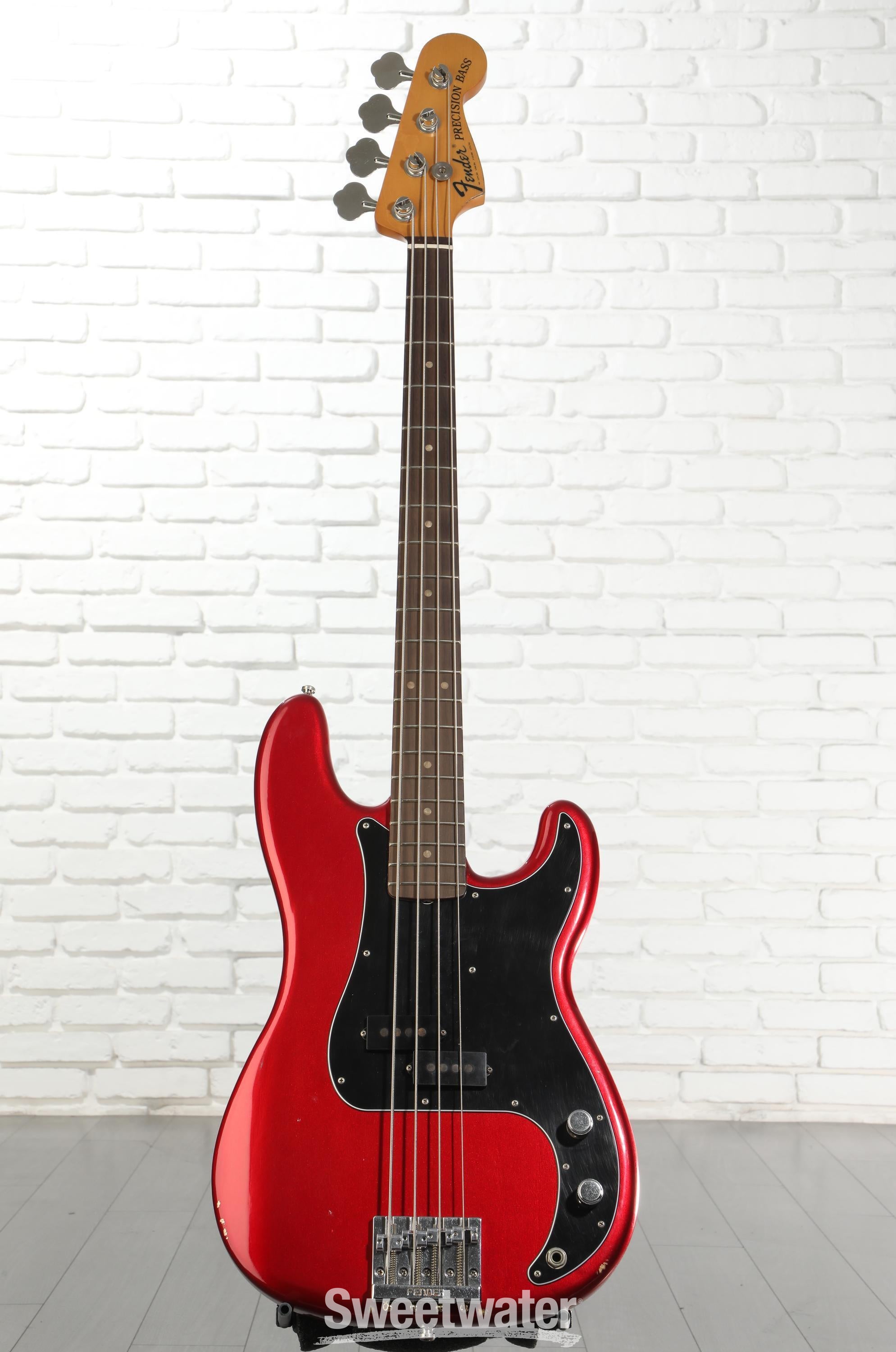 Fender Nate Mendel Precision Bass - Road Worn Candy Apple Red