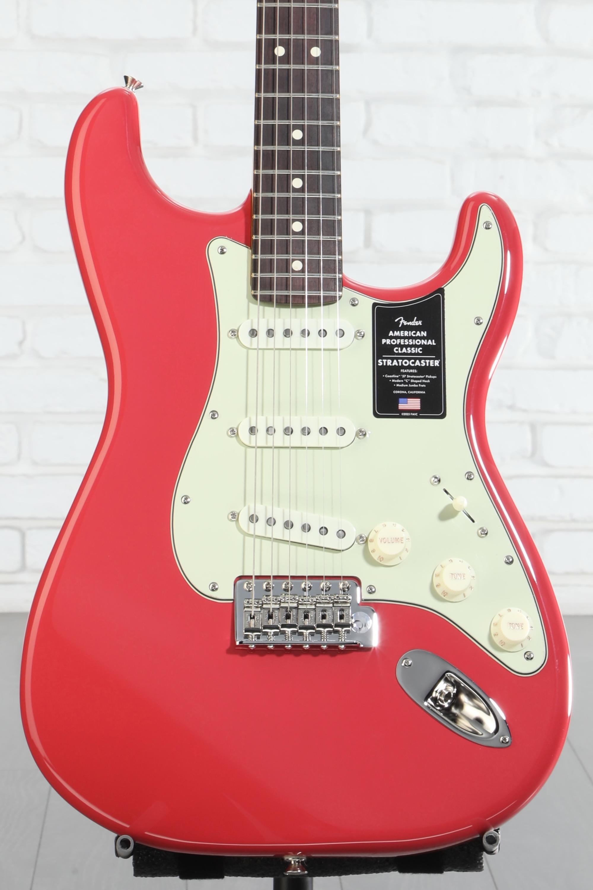 ギター American Professional Stratocaster Amazon.com: Fender American Professional II Stratocaster