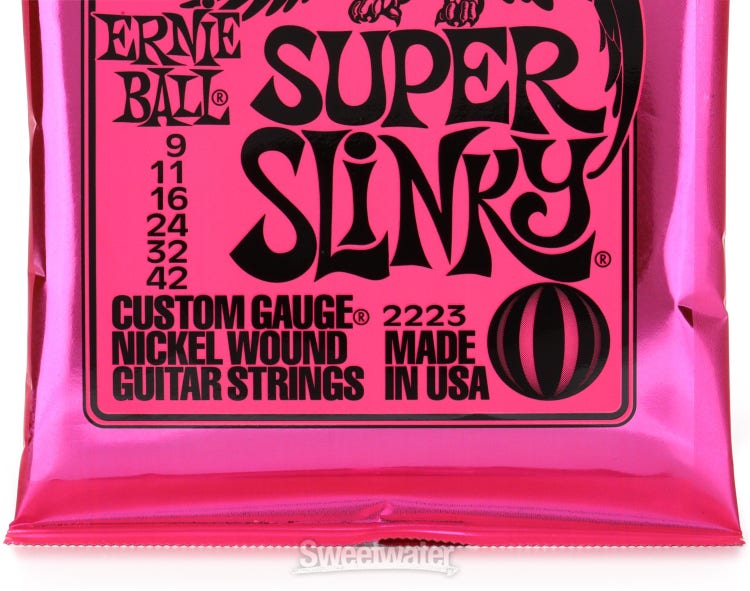 Cordes pour guitares électriques ERNIE BALL Super Slinky 2223