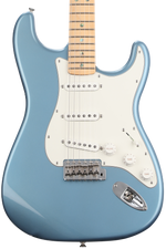 Photo of Fender Custom Shop Robin Trower Signature Stratocaster Electric Guitar - Faded Aged Lake Placid Blue