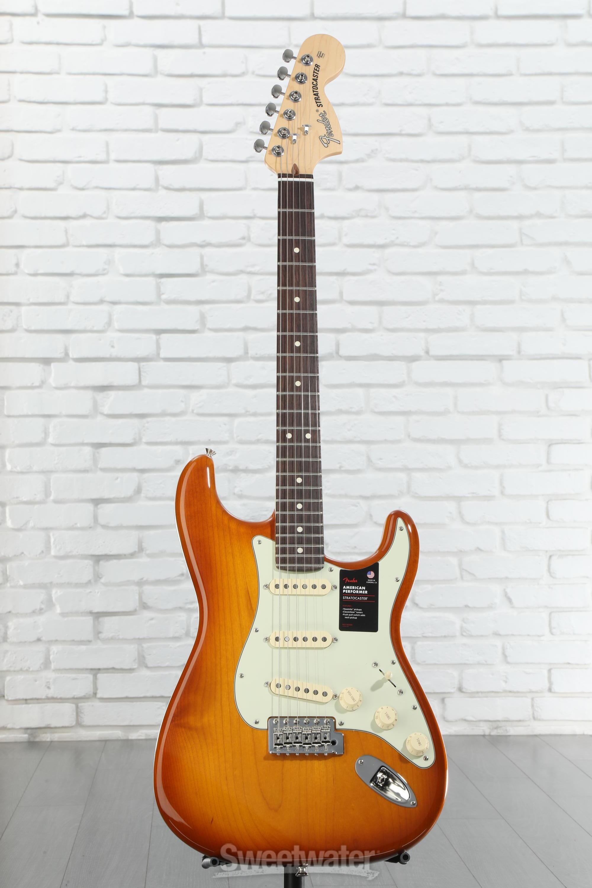 Fender American Performer Stratocaster - Honeyburst with