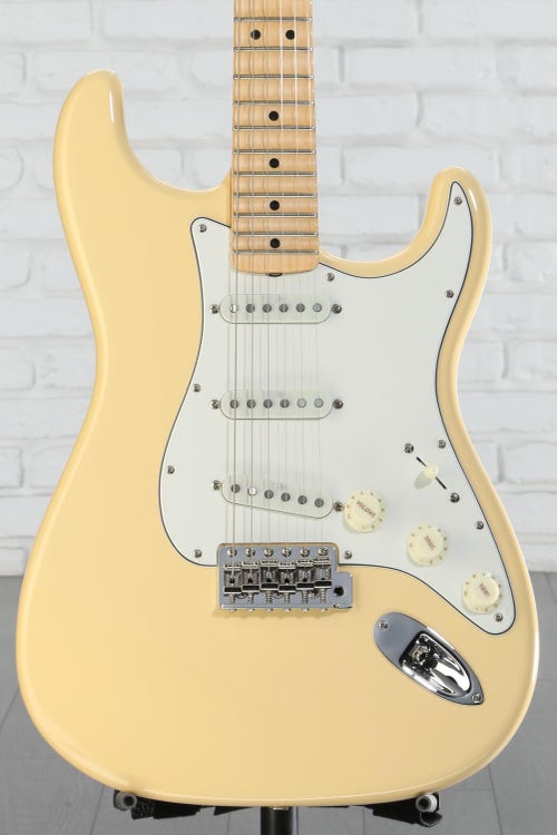 Fender Custom Shop Yngwie Malmsteen Signature Stratocaster - Vintage White with Scalloped Maple Fingerboard